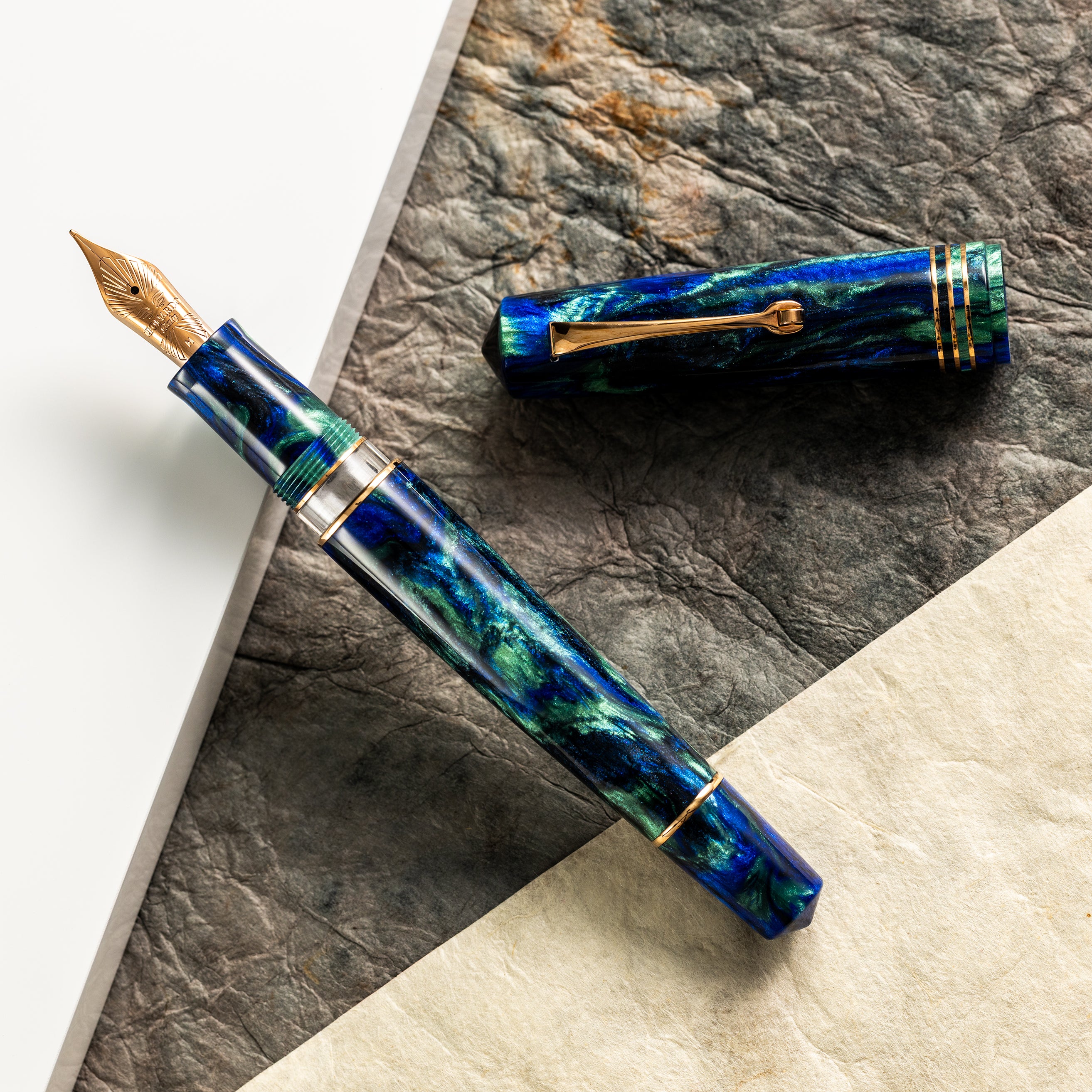 Leonardo Momento Zero Grande 2.0 Fountain Pen - The Power of Flower - Fiordaliso Blue - Rose Gold Trim (Limited Edition) - Pen Boutique Ltd