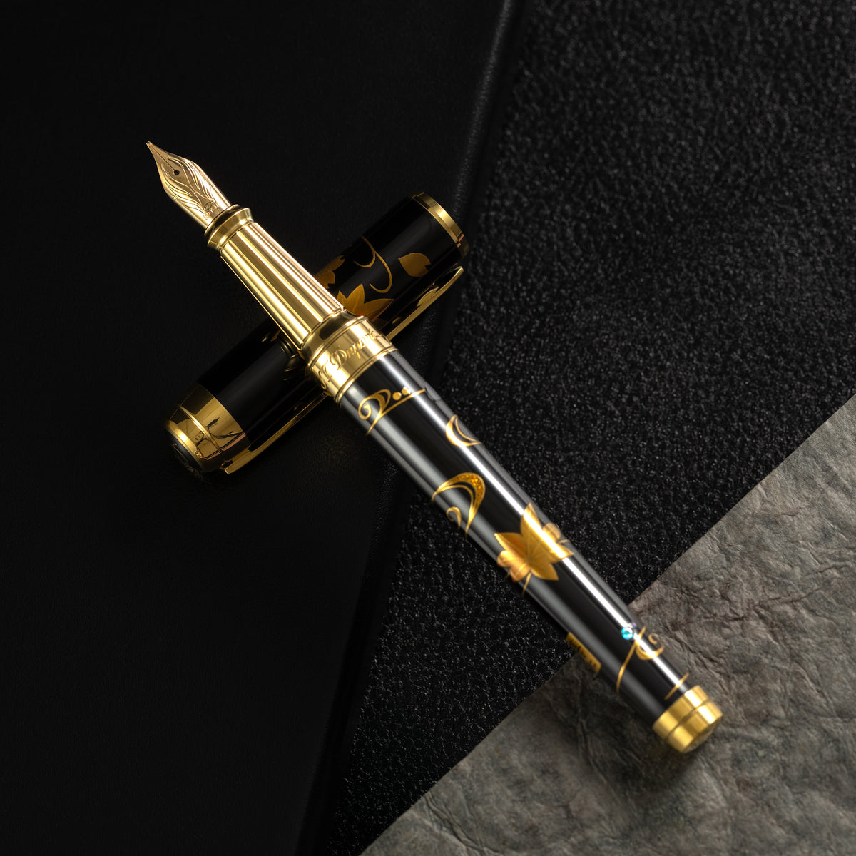 S T Dupont Line D Eternity XL Fountain Pen - Maki-E Ryusui Shunju - Pen Boutique Ltd