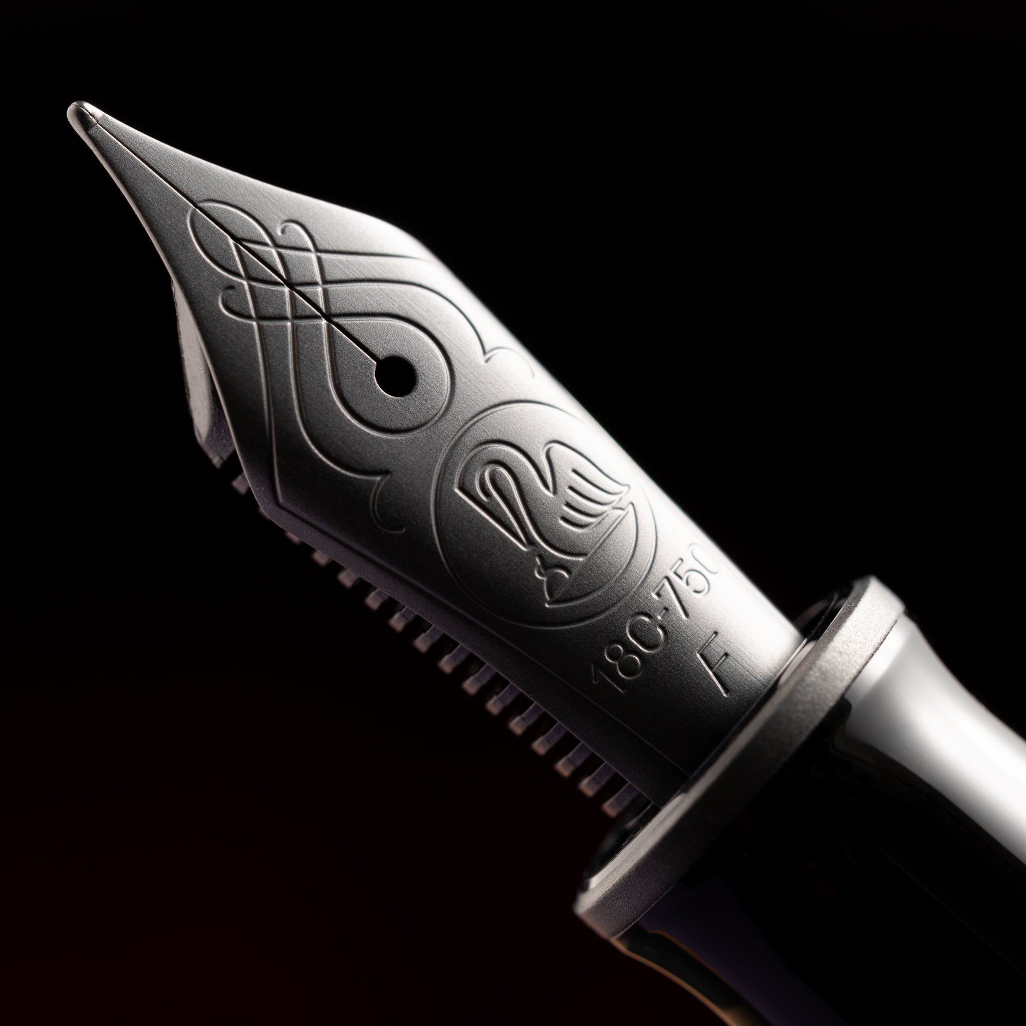 Pelikan Souveran Fountain Pen - M809 Black Matte (Special Edition) - Pen Boutique Ltd