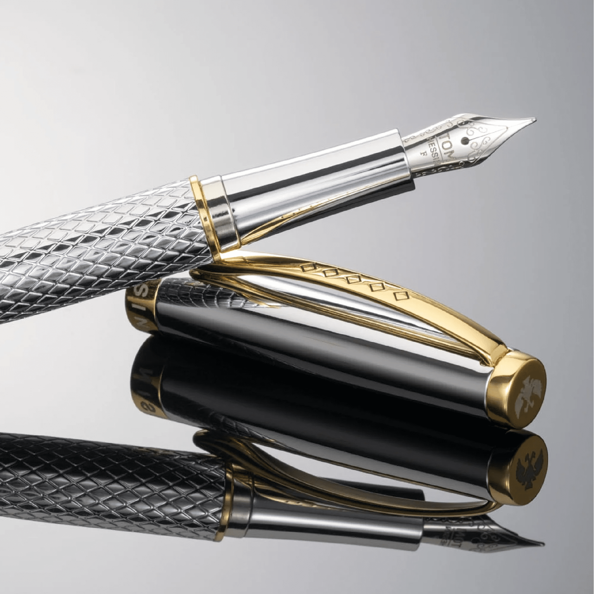 Tom Hessin Ritz Magnetic Fountain Pen - Pen Boutique Ltd