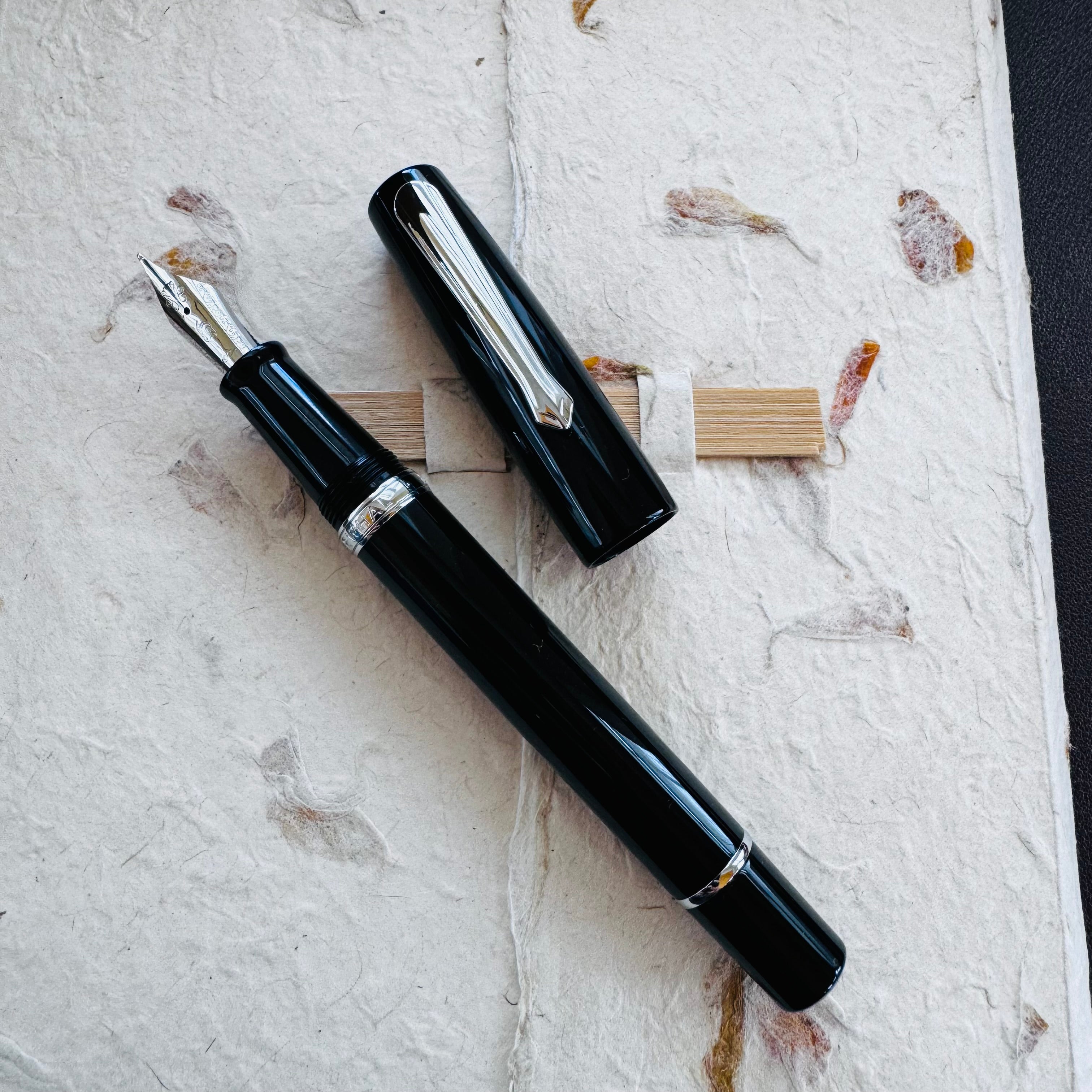 Nahvalur Original Fountain Pen - Black - Pen Boutique Ltd