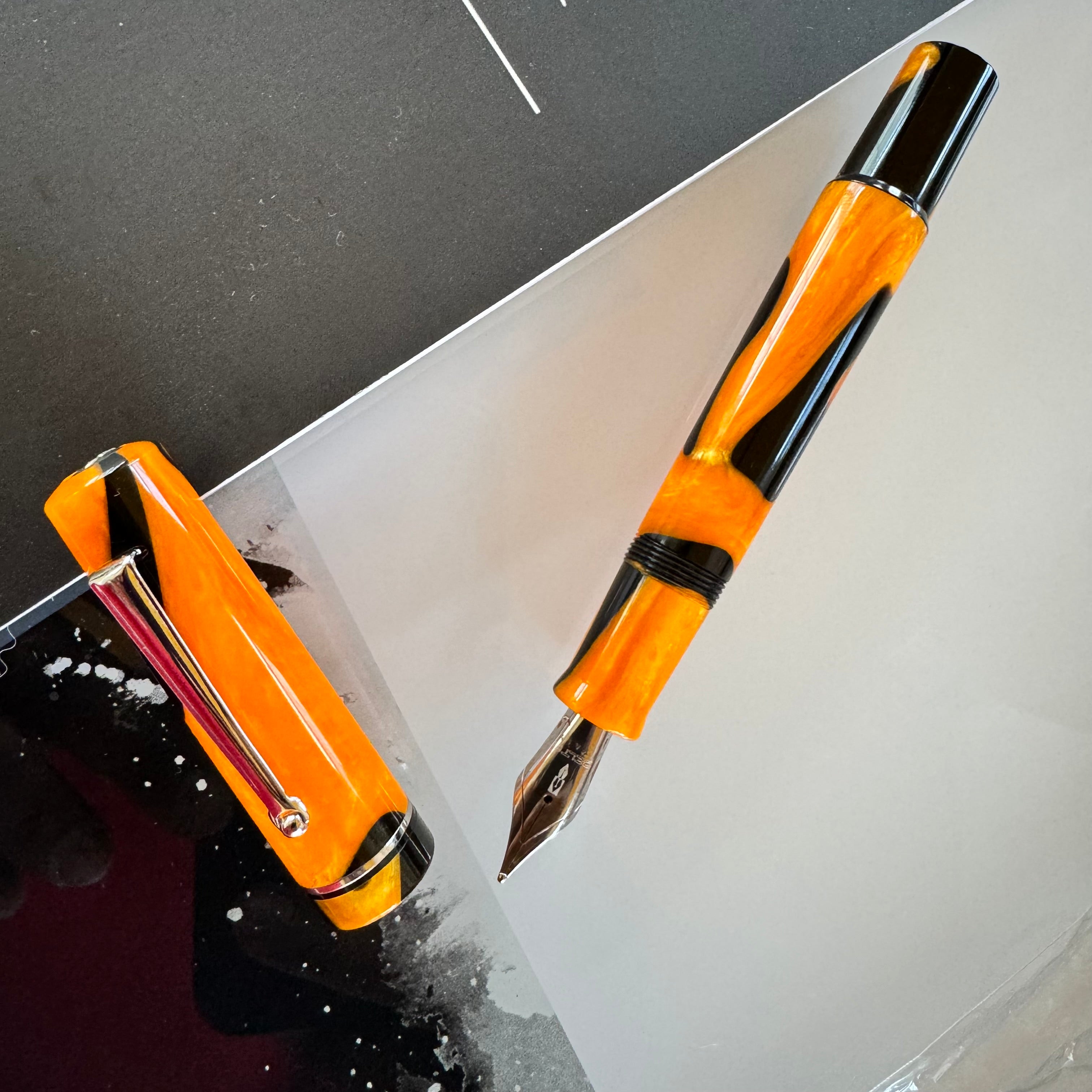 Delta Spaccanapoli Masterpiece Fountain Pen - Palladium - Limited Edition (Pen Boutique Exclusive) - Pen Boutique Ltd