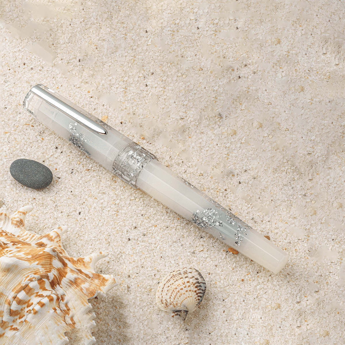 Benu Euphoria Fountain Pen - White Beach - Pen Boutique Ltd