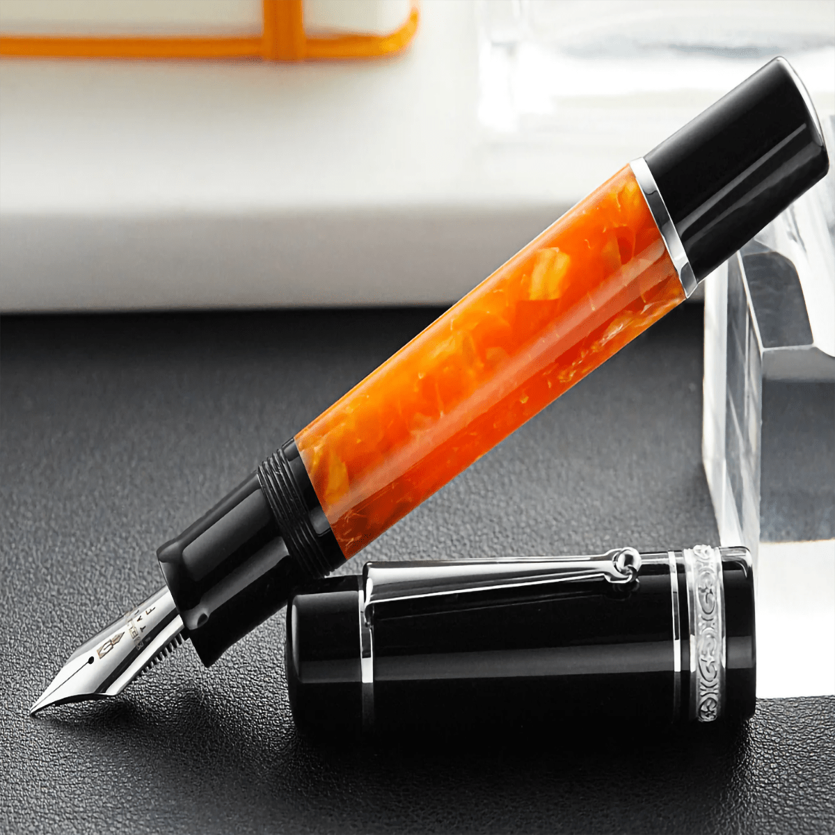Delta Fountain Pen - DV Original - Palladium Trim - 14K (Oversize) - Pen Boutique Ltd