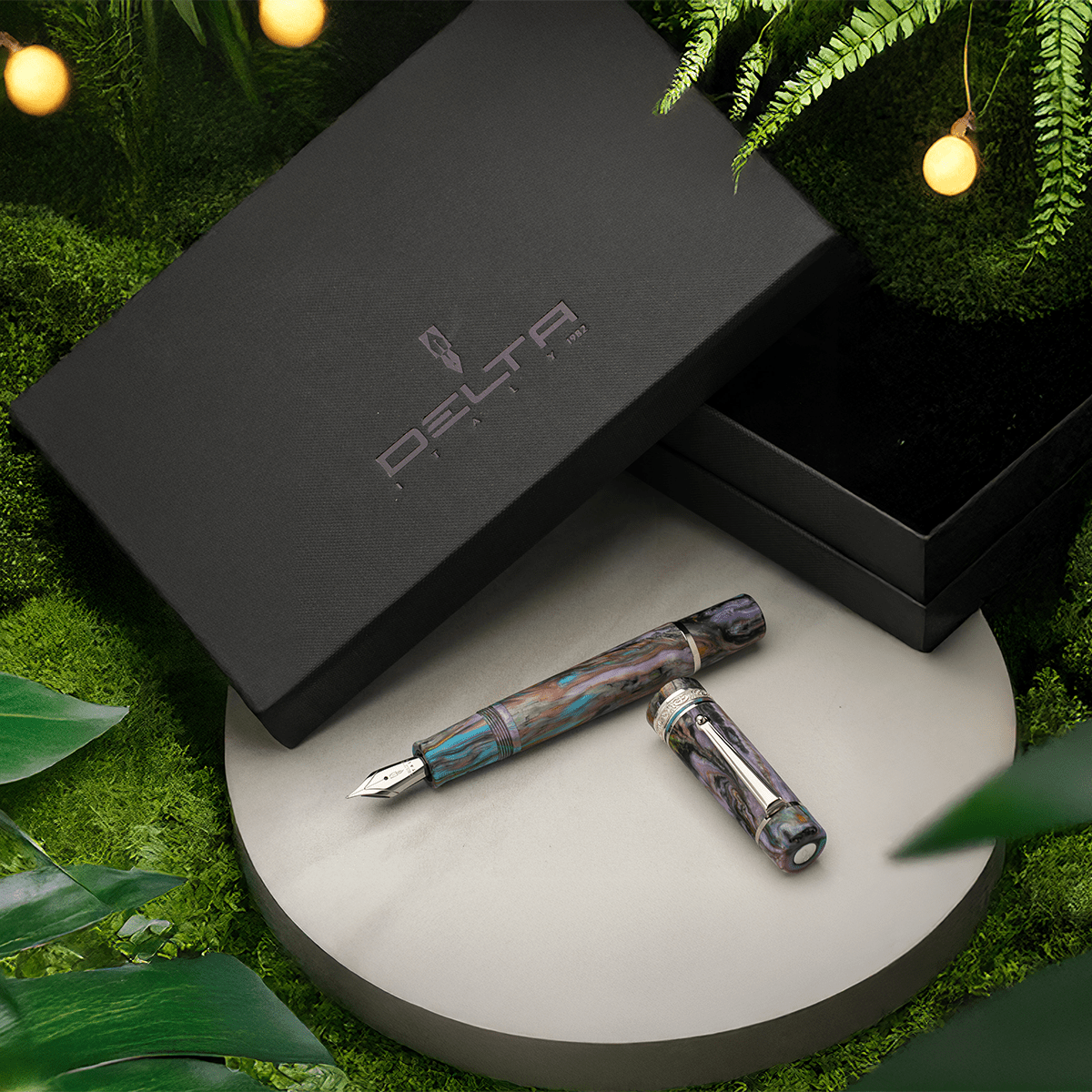 Delta Limited Edition Fountain Pen - DV Original - Primary Manipulation 4.5 (Mid - Size) - Pen Boutique Ltd