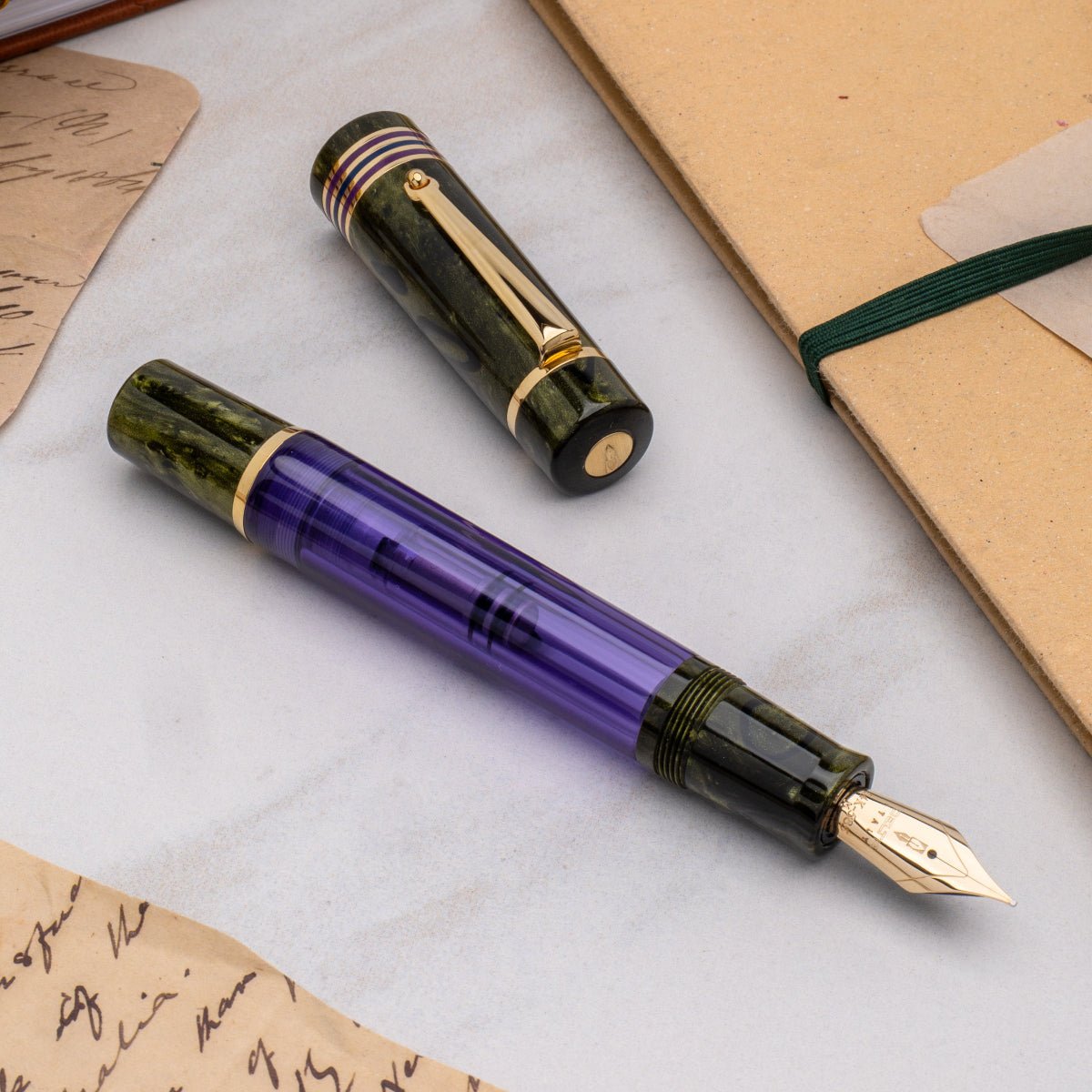 Delta Limited Edition Fountain Pen - Four Rings Misteria - 14K Gold - Pen Boutique Ltd