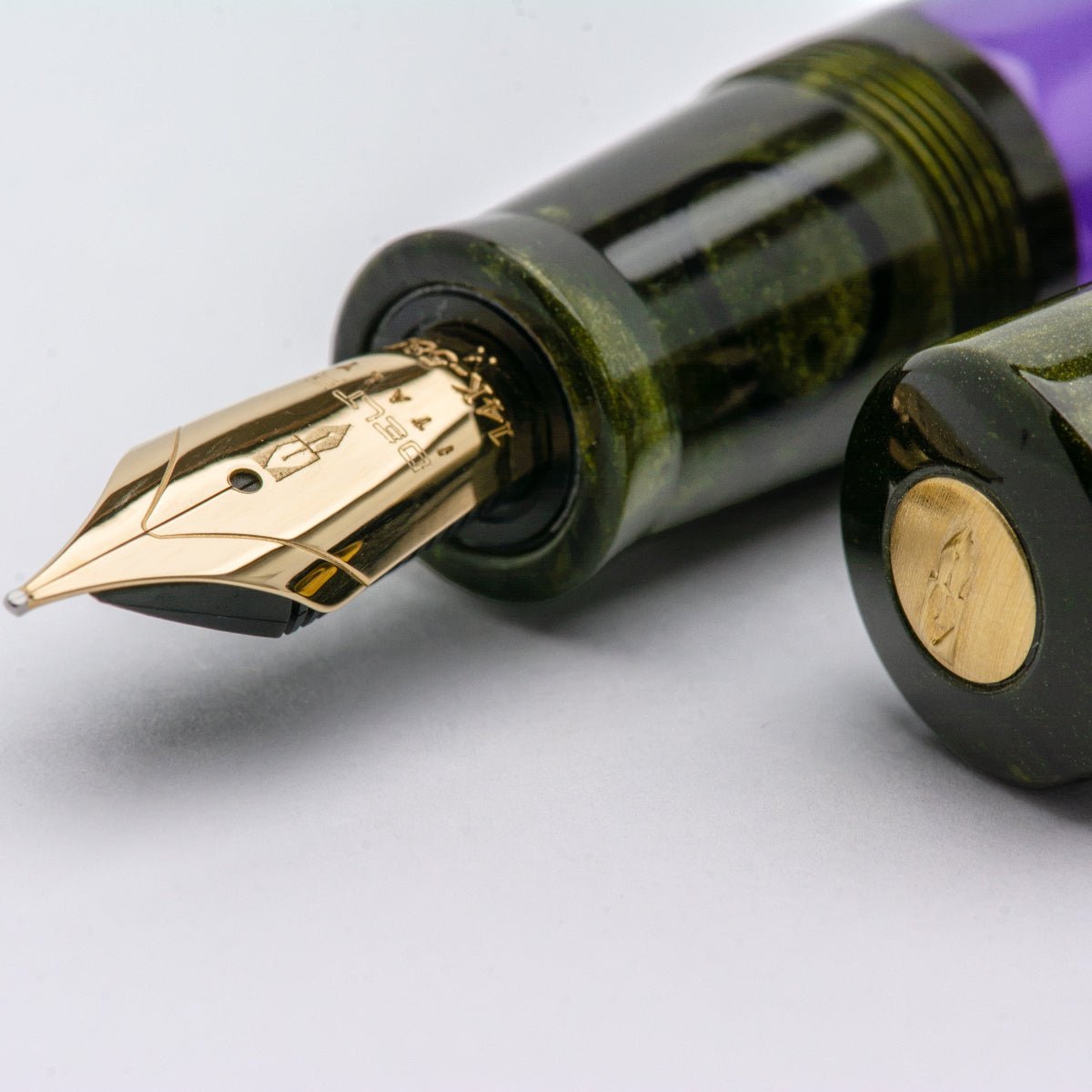 Delta Limited Edition Fountain Pen - Four Rings Misteria - 14K Gold - Pen Boutique Ltd