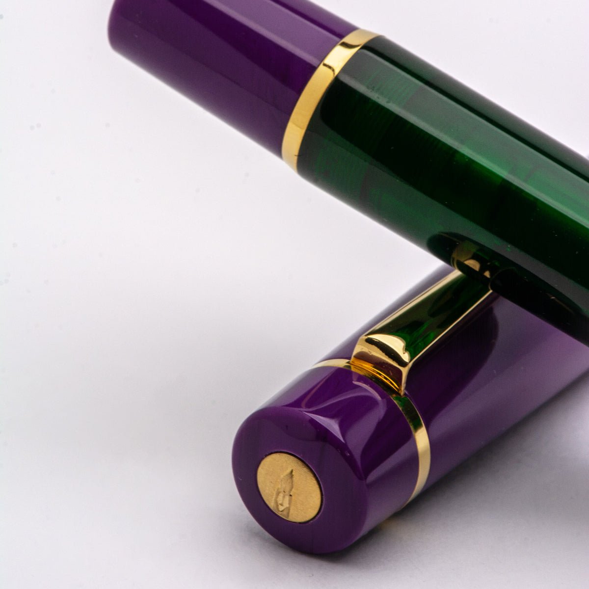 Delta Limited Edition Fountain Pen - Four Rings Sibilla - 14K Gold - Pen Boutique Ltd