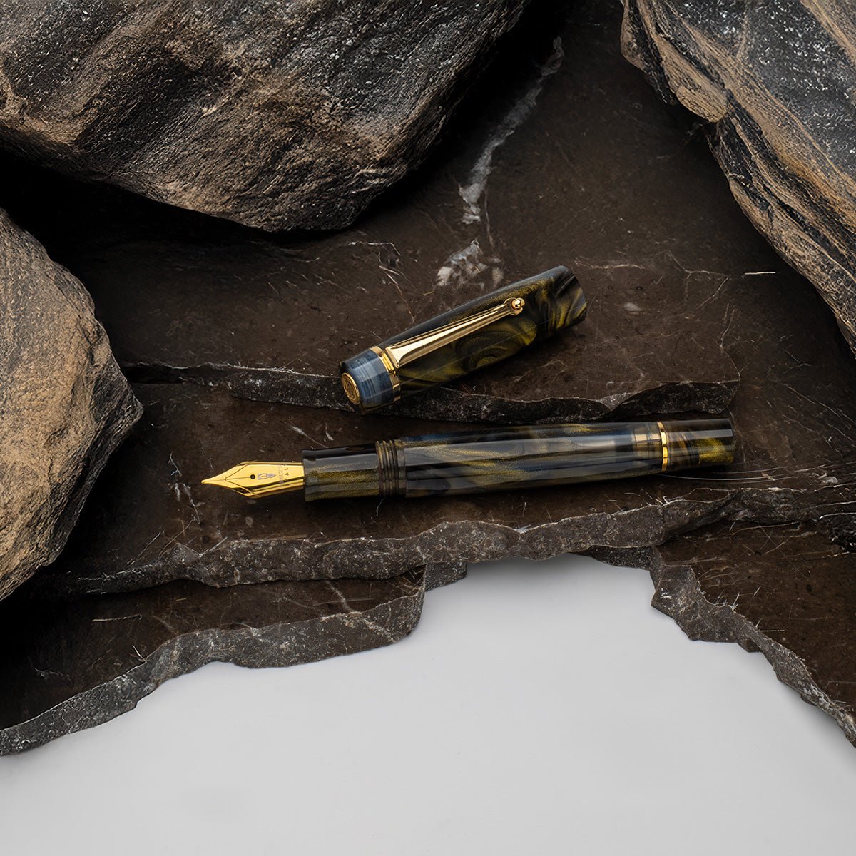 Delta Signs of the Time Fountain Pen - Classical Renaissance Art (Numbered Edition) - Pen Boutique Ltd