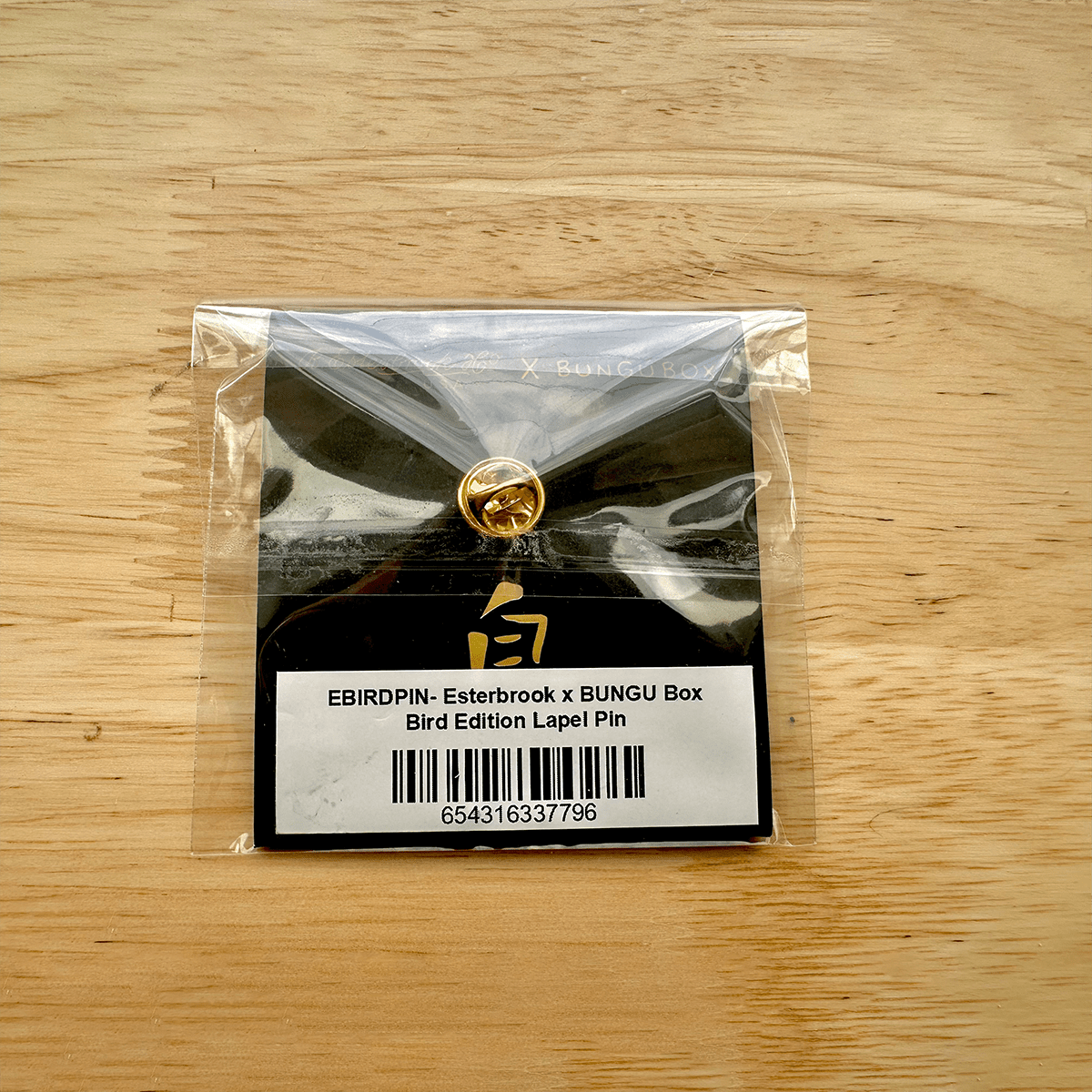 Esterbrook x BUNGUBOX Lapel Pin - The Kachofugetsu Kingfisher - Pen Boutique Ltd