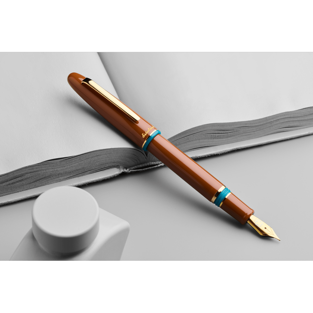 Esterbrook Estie Piston Filler Fountain Pen - Back to the Lands Incredible Rock - Gold Trim (Seasonal) - Pen Boutique Ltd