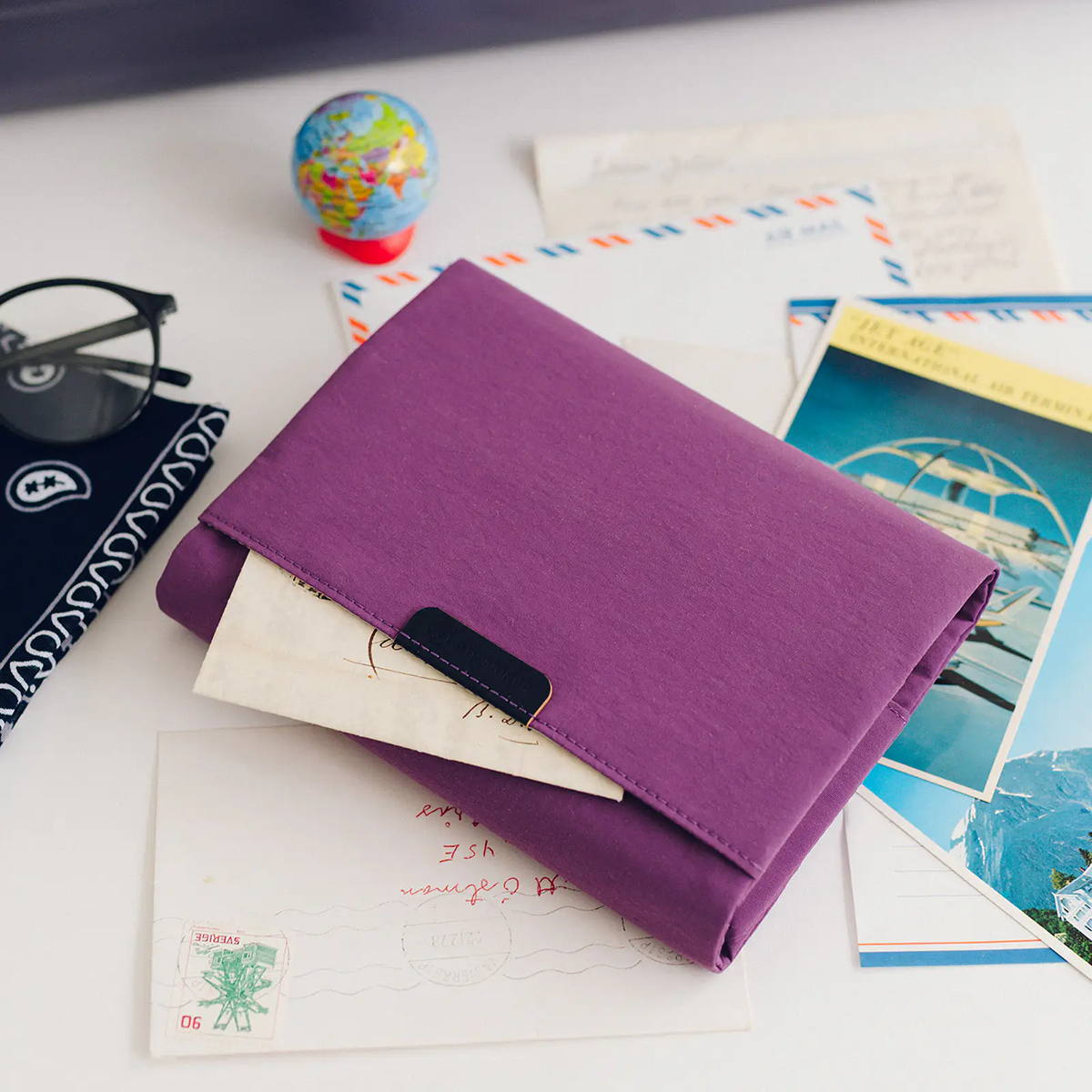 Hobonichi Cousin 2027 English Book & Cover - Tragen: Purple - A6-Pen Boutique Ltd