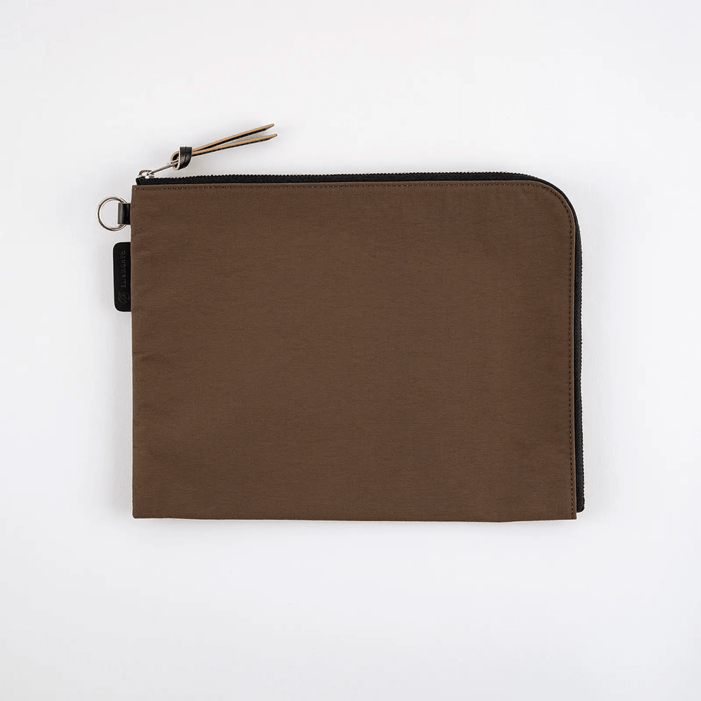 Hobonichi Tragen Flat Pouch - Brown - A5 - Pen Boutique Ltd