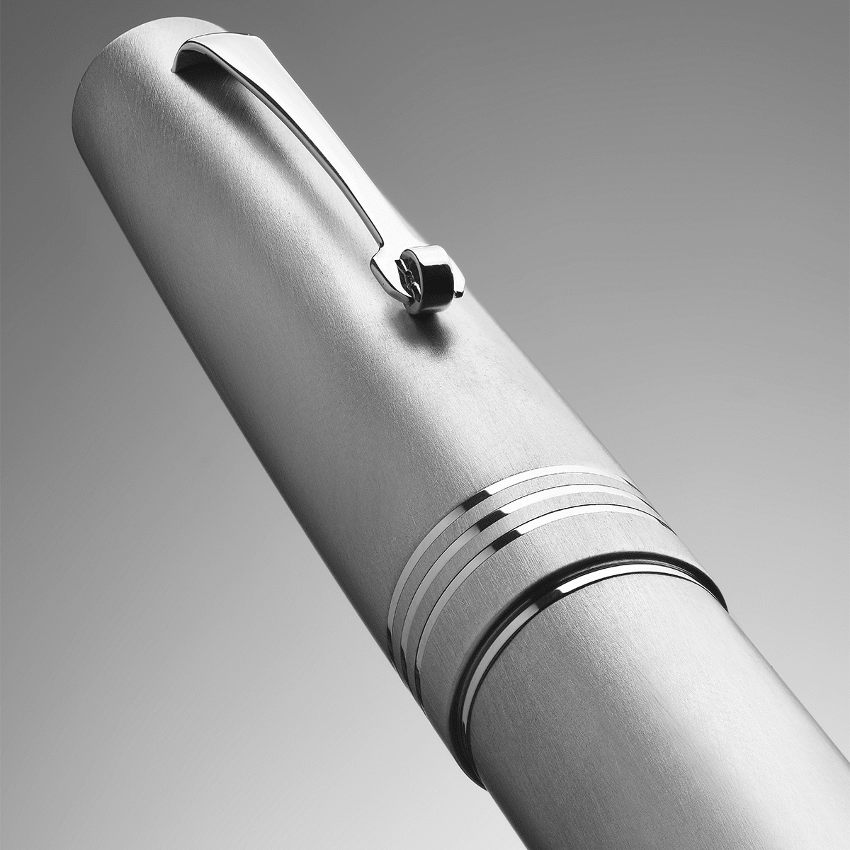 Leonardo Momento Zero Fountain Pen - Alumina - Aluminium Trim (Limited Edition) - Pen Boutique Ltd