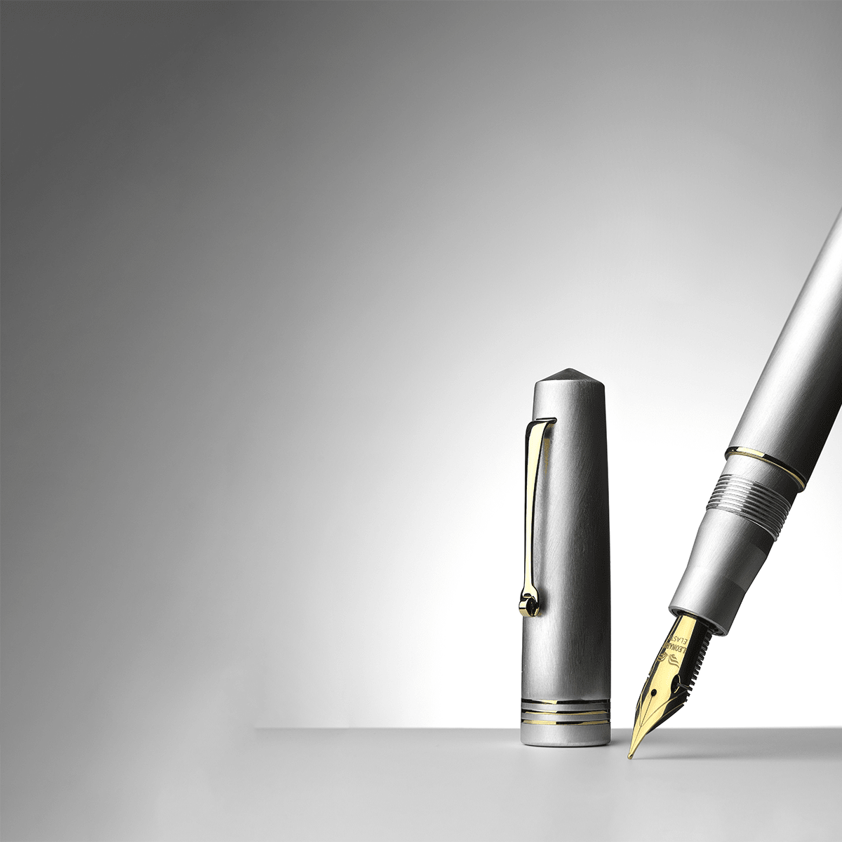 Leonardo Momento Zero Fountain Pen - Alumina - Gold Trim (Limited Edition) - Pen Boutique Ltd