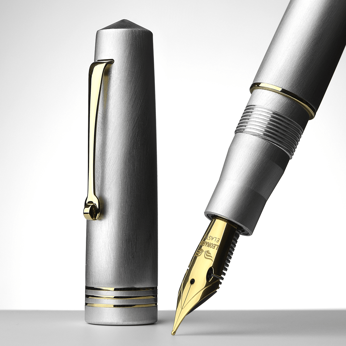 Leonardo Momento Zero Fountain Pen - Alumina - Gold Trim (Limited Edition) - Pen Boutique Ltd
