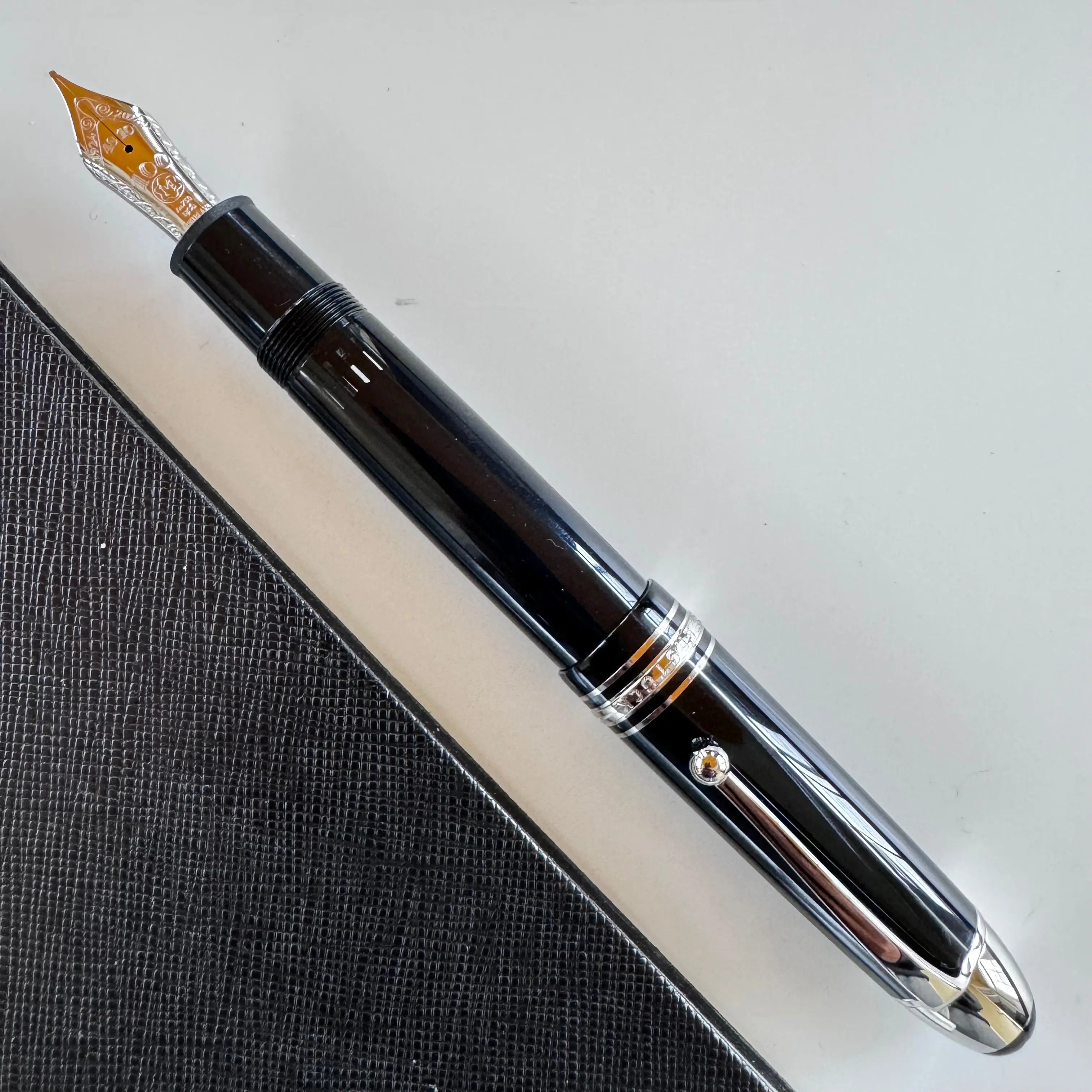 Montblanc Meisterstuck Fountain Pen - 149 The Origin Black - Medium Nib - Pen Boutique Ltd