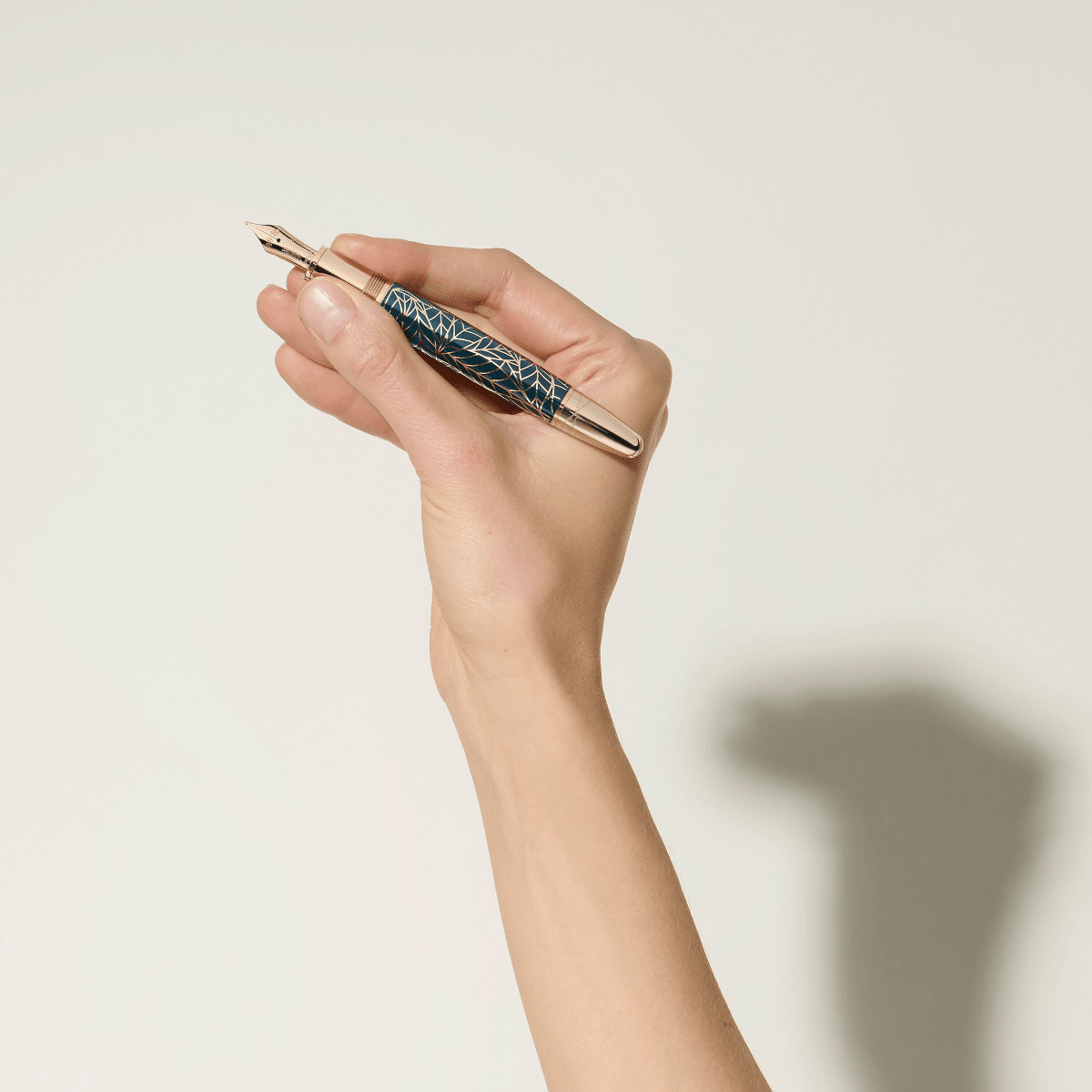 Montblanc Meisterstuck Fountain Pen - Romeo & Juliet Solitaire (Legrand) - Pen Boutique Ltd