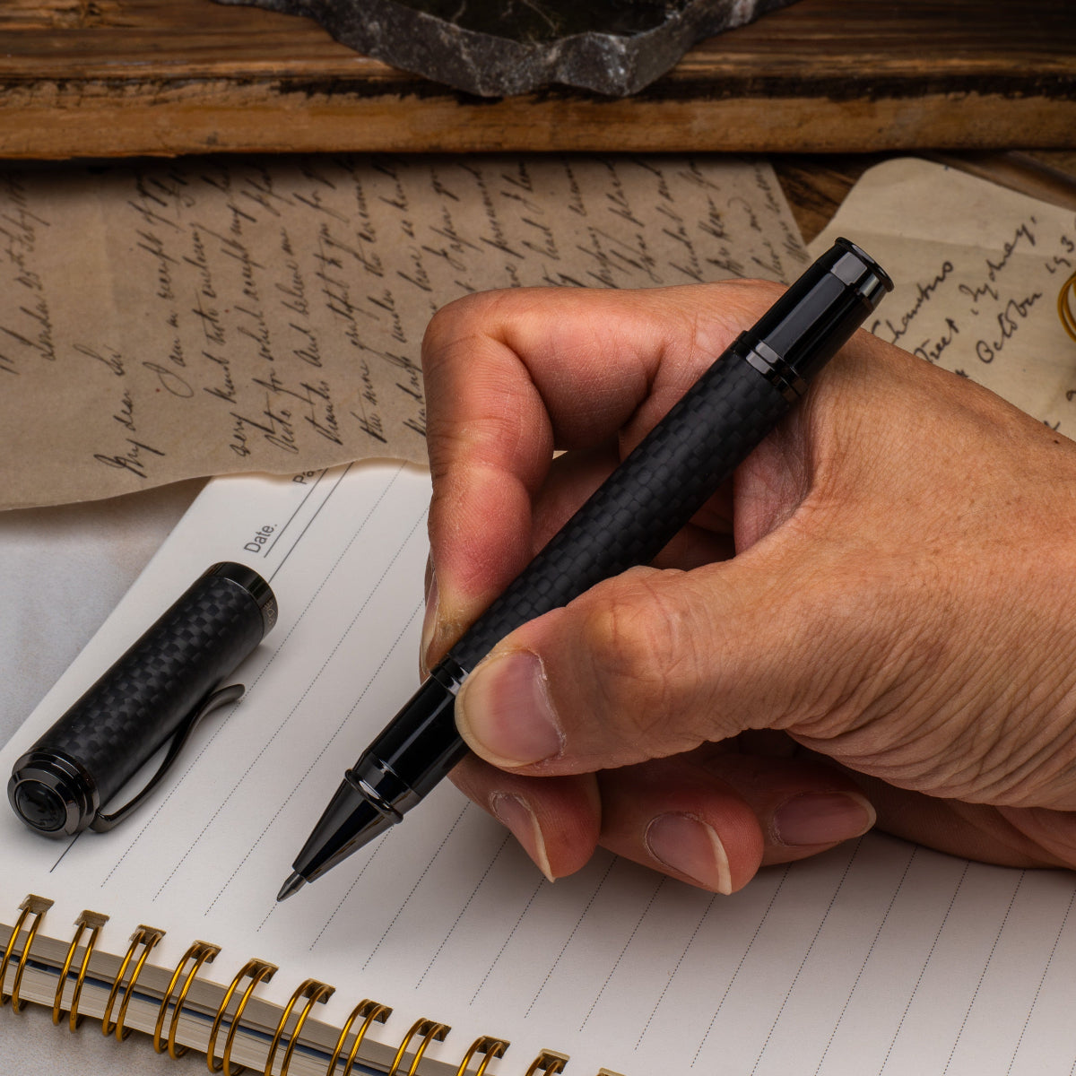 Monteverde Innova Rollerball Pen - Matte Carbon Fiber - Gunmetal Trim-Pen Boutique Ltd