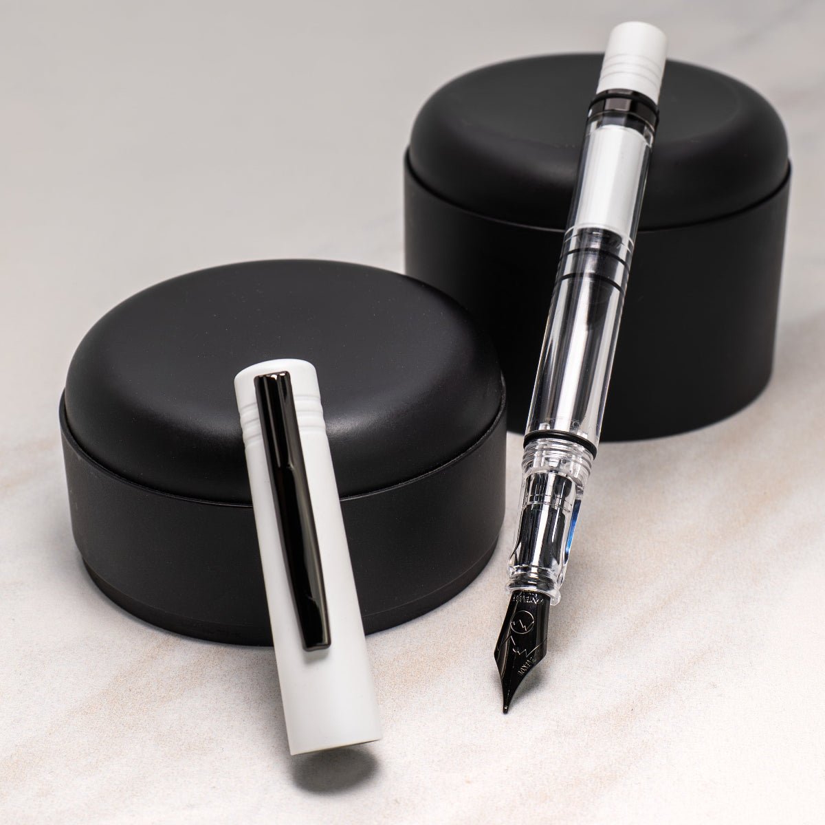 Monteverde MP1 Gift Set - Limited Edition - Universe White Lotus (Fountain Pen & Cylinder Pen Holder) - Pen Boutique Ltd