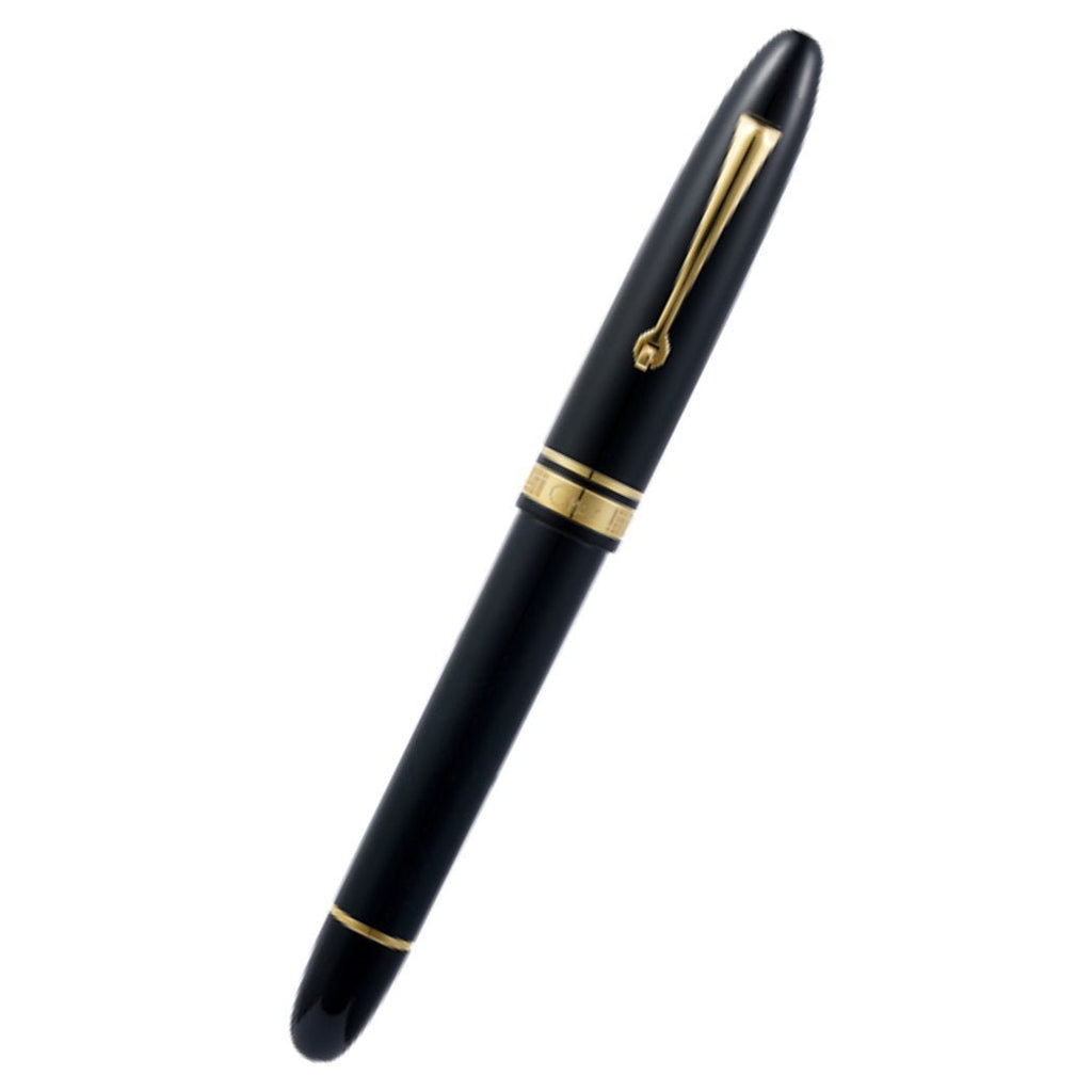 Omas Ogiva Fountain Pen - Nera - Gold Trim - 14K Nib - Pen Boutique Ltd