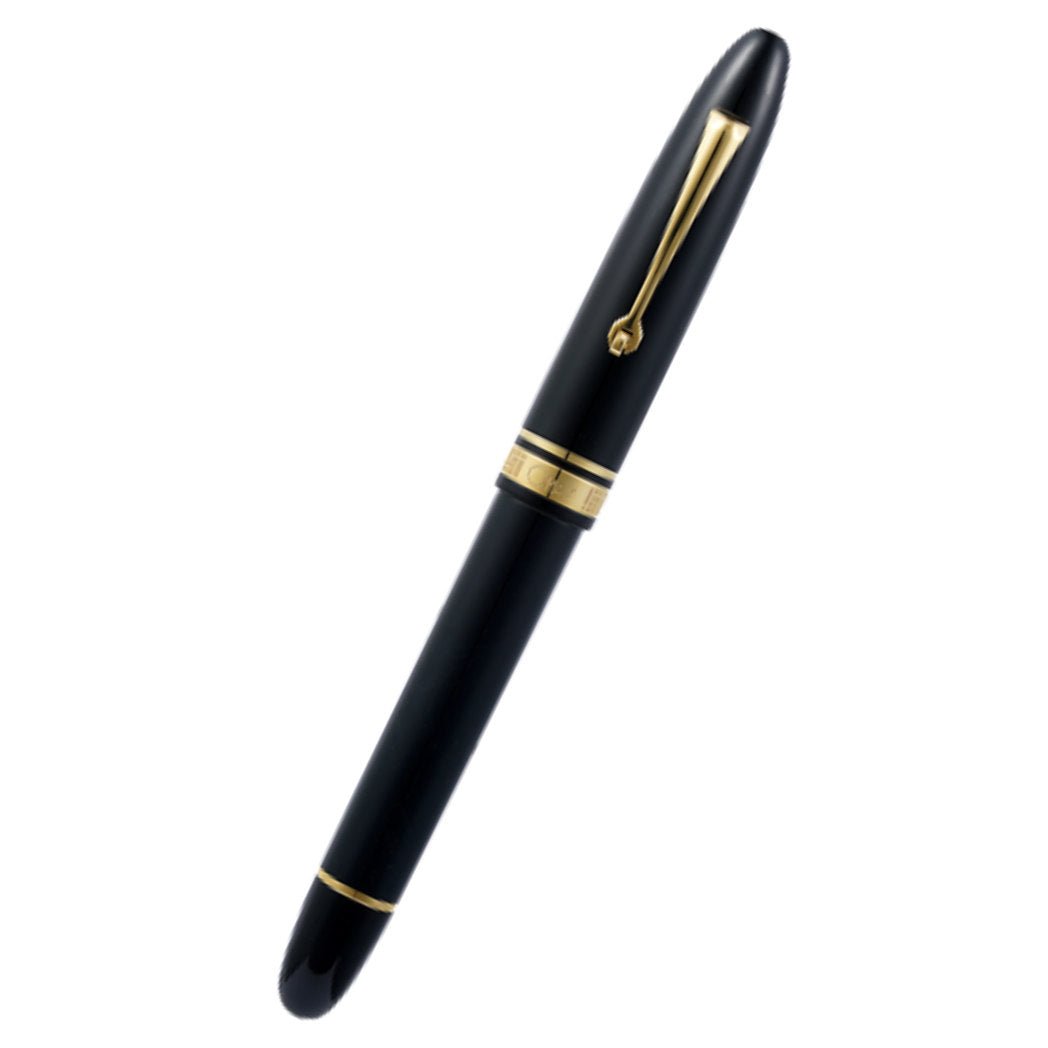 Omas Ogiva Fountain Pen - Nera - Gold Trim - 14K Nib - Pen Boutique Ltd