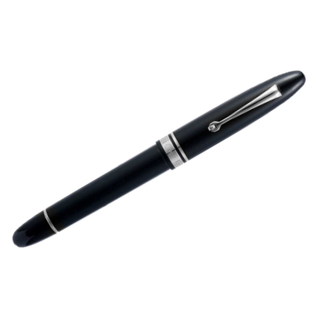 Omas Ogiva Fountain Pen - Nera - Silver Trim - 14K Nib - Pen Boutique Ltd