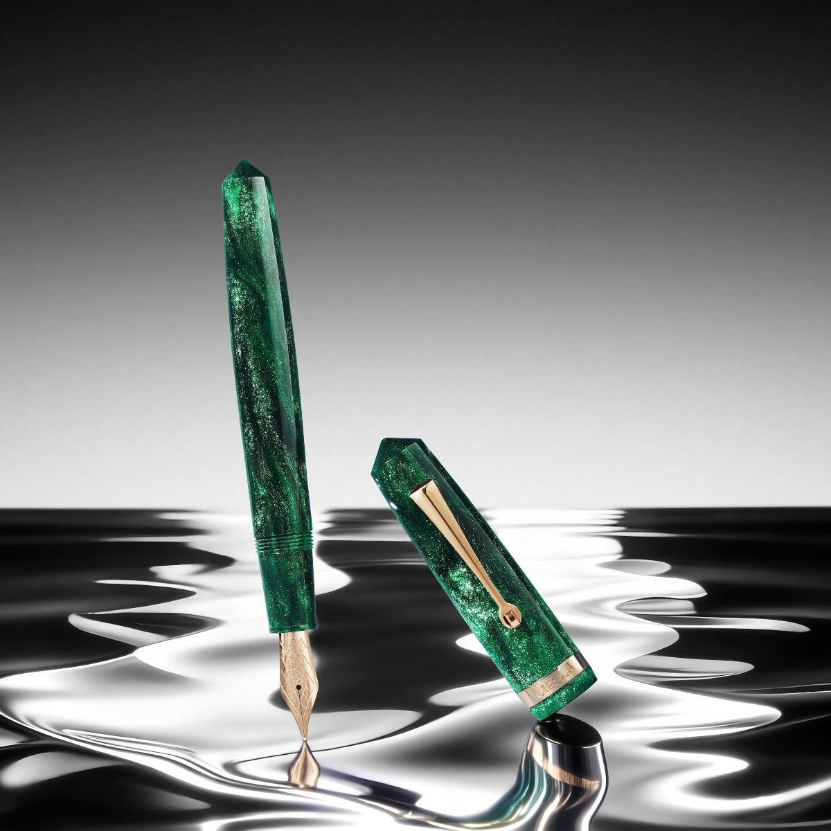 Omas Studio Fountain Pen - Smeraldo Elegante - Pen Boutique Ltd