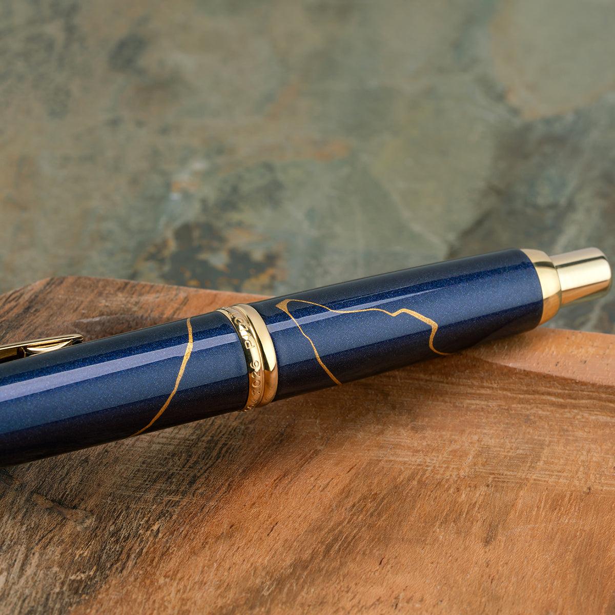 Pilot Vanishing Point Fountain Pen - Golden Journey (2026 Limited Edition)