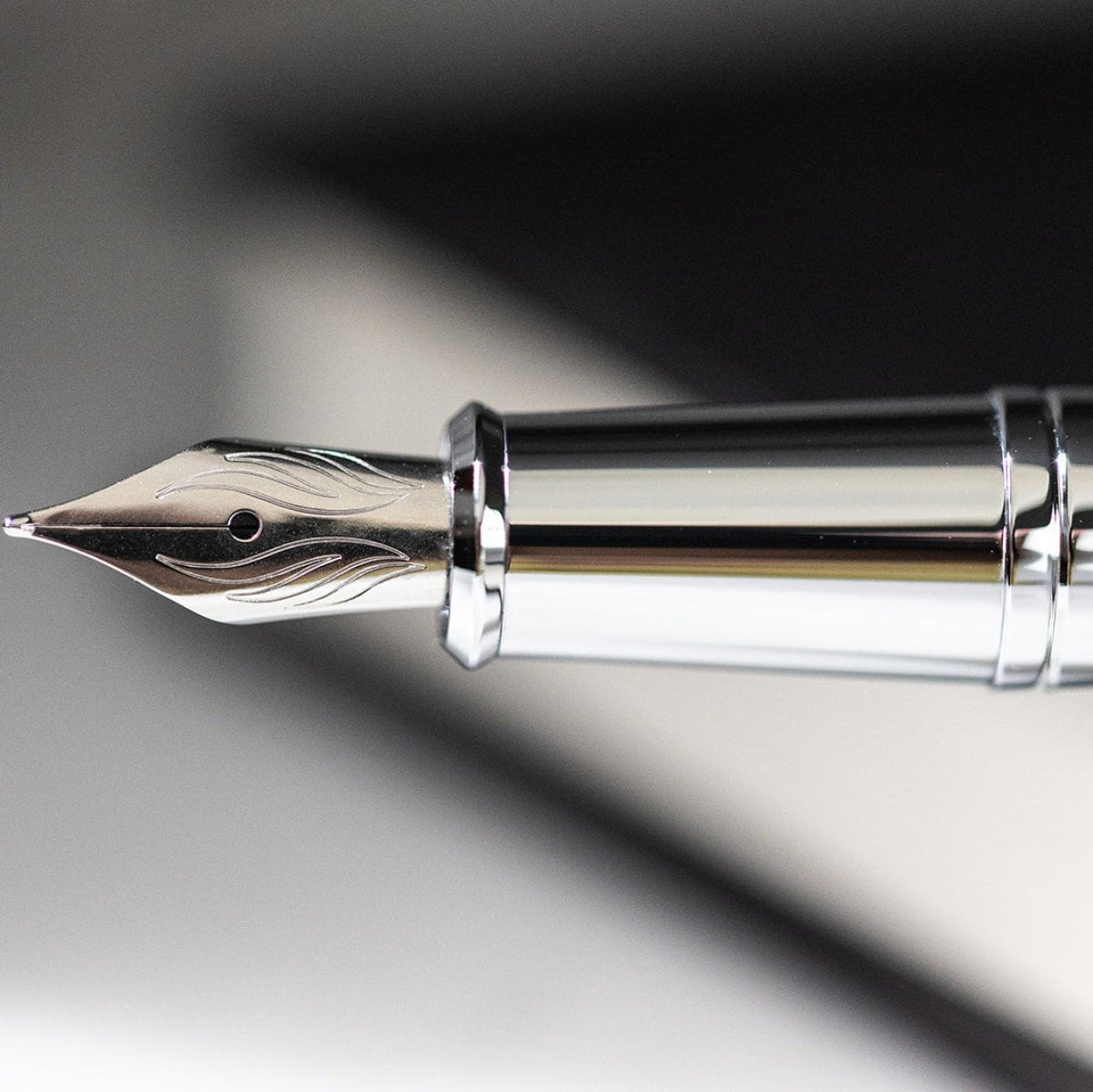 S T Dupont D - Initial Fountain Pen - Black - Chrome Trim - Pen Boutique Ltd