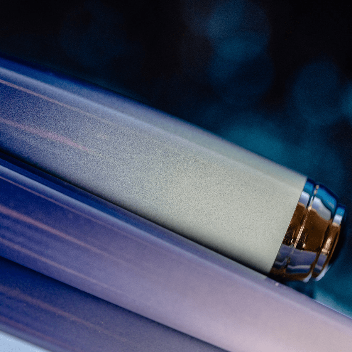 On Sale: S.T. Dupont Line D Fountain Pen - Gradient - La Mer - Large - Pen Boutique Ltd