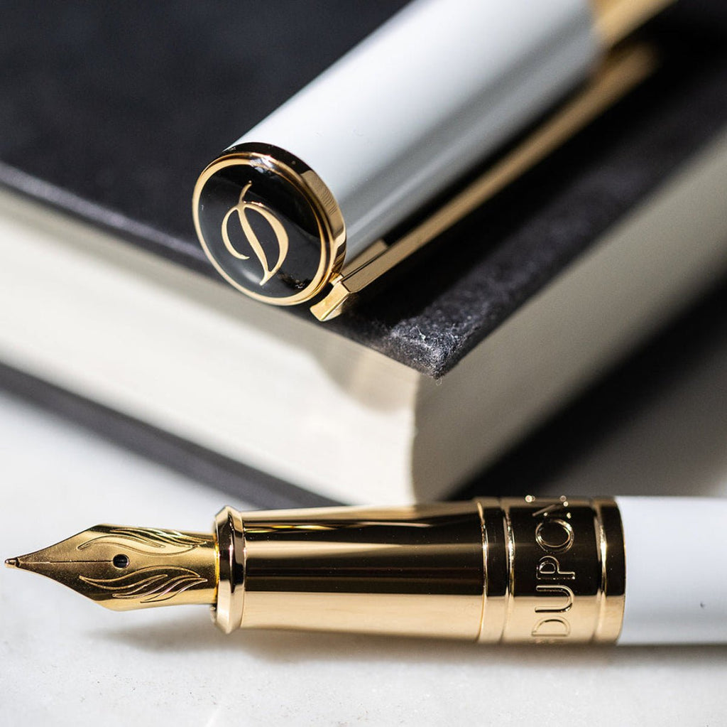 S T Dupont D - Initial Fountain Pen - White - Gold Trim - Pen Boutique Ltd