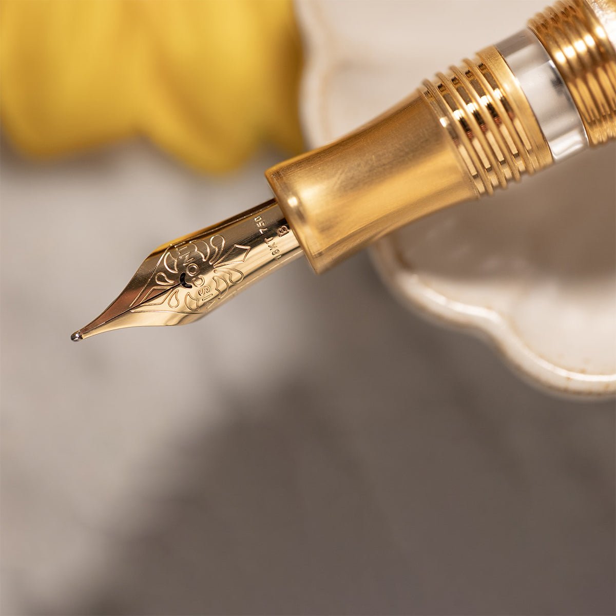 Visconti Van Gogh Fountain Pen - The Dreaming Sunflowers (Limited Edition) - Pen Boutique Ltd