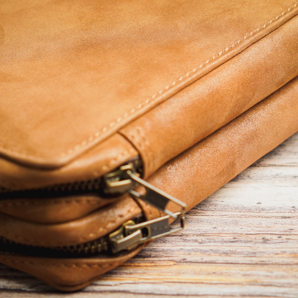 Yak Leather 26 Double Sided Zipped Pen Holder - Tan - Pen Boutique Ltd