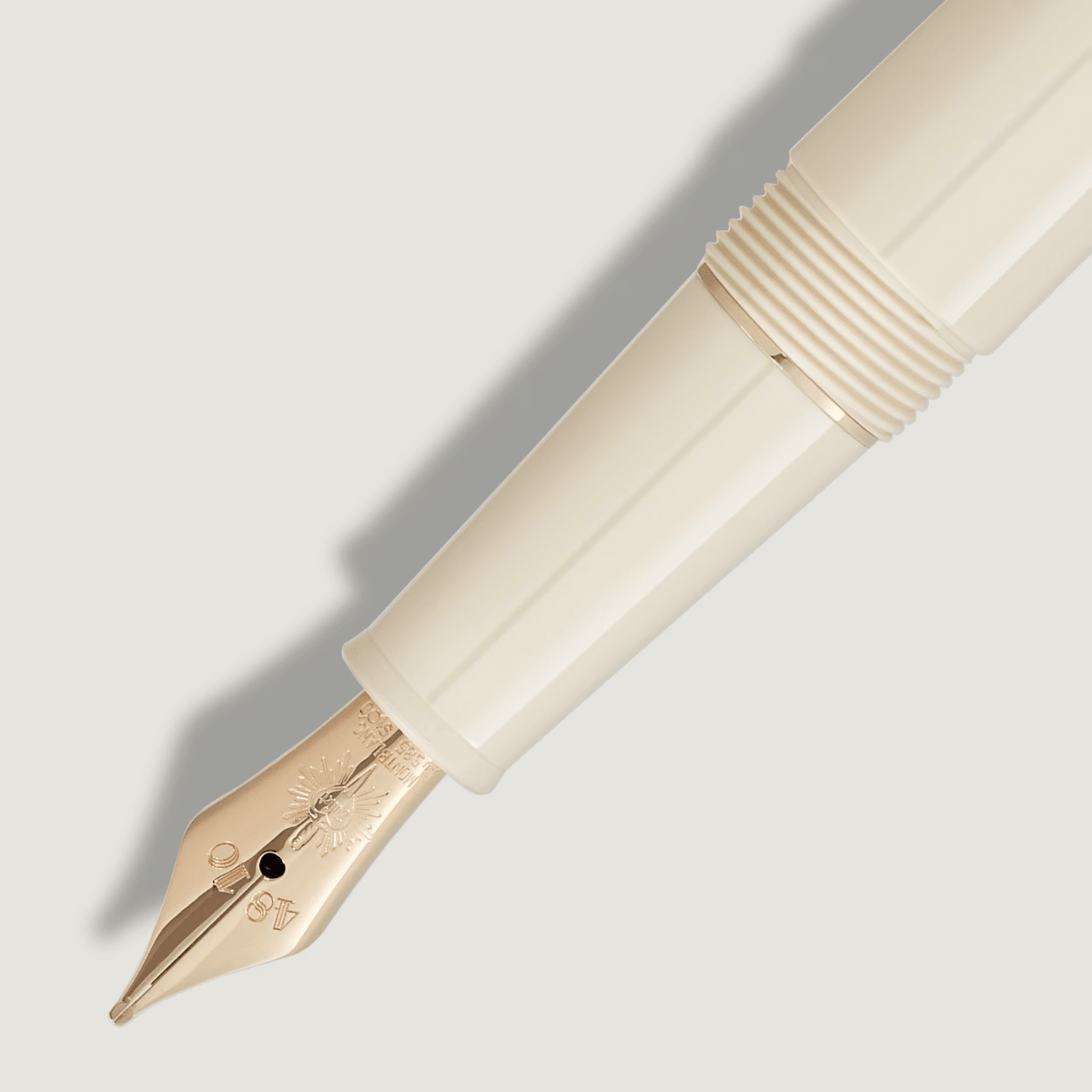 Montblanc Meisterstuck Fountain Pen - Romeo & Juliet (Classique) - Pen Boutique Ltd