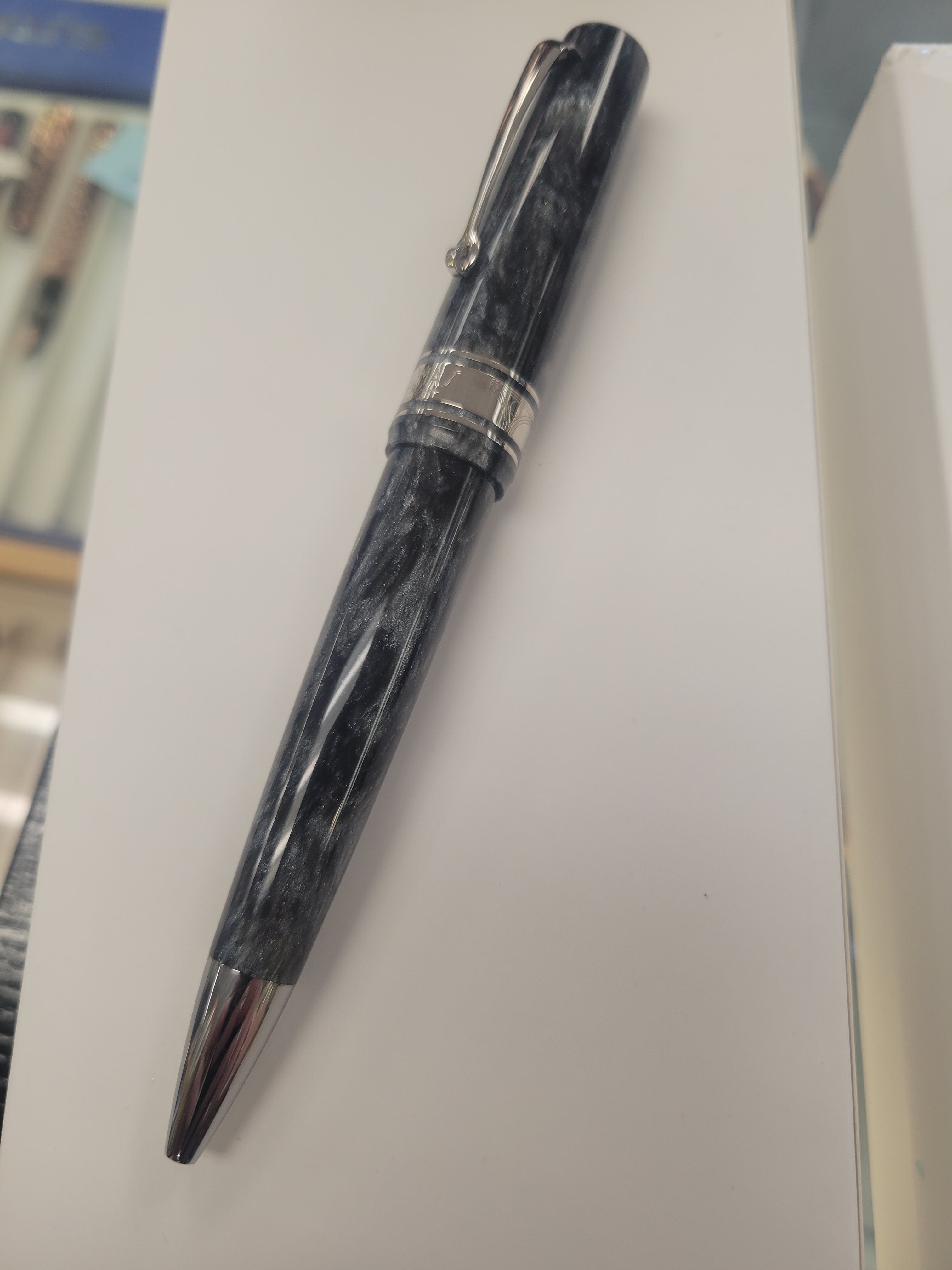 Omas Bologna Ballpoint Pen - Grigio Luminoso - Pen Boutique Ltd