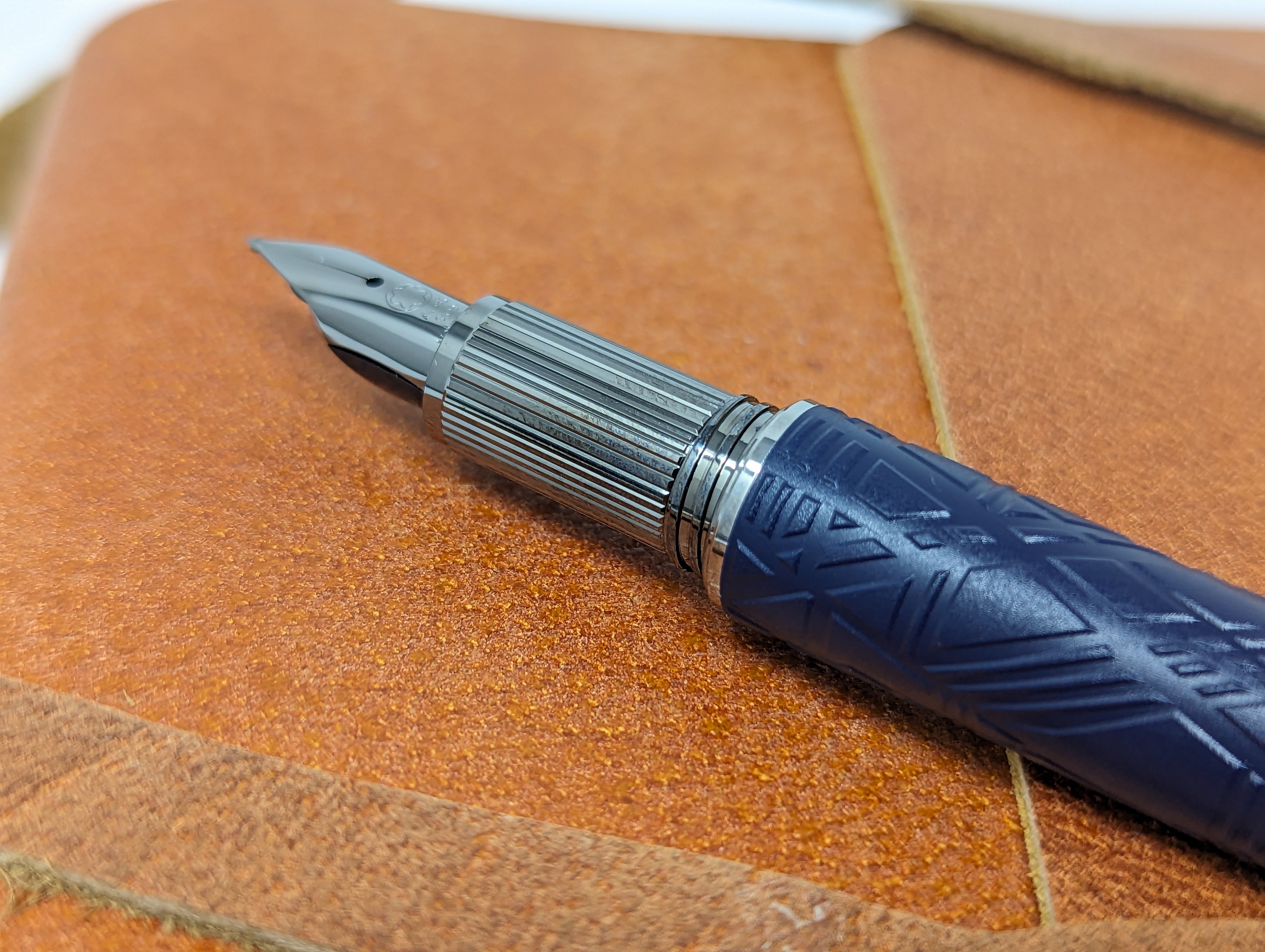 Montblanc Starwalker Fountain Pen - Space Blue Doue - Pen Boutique Ltd