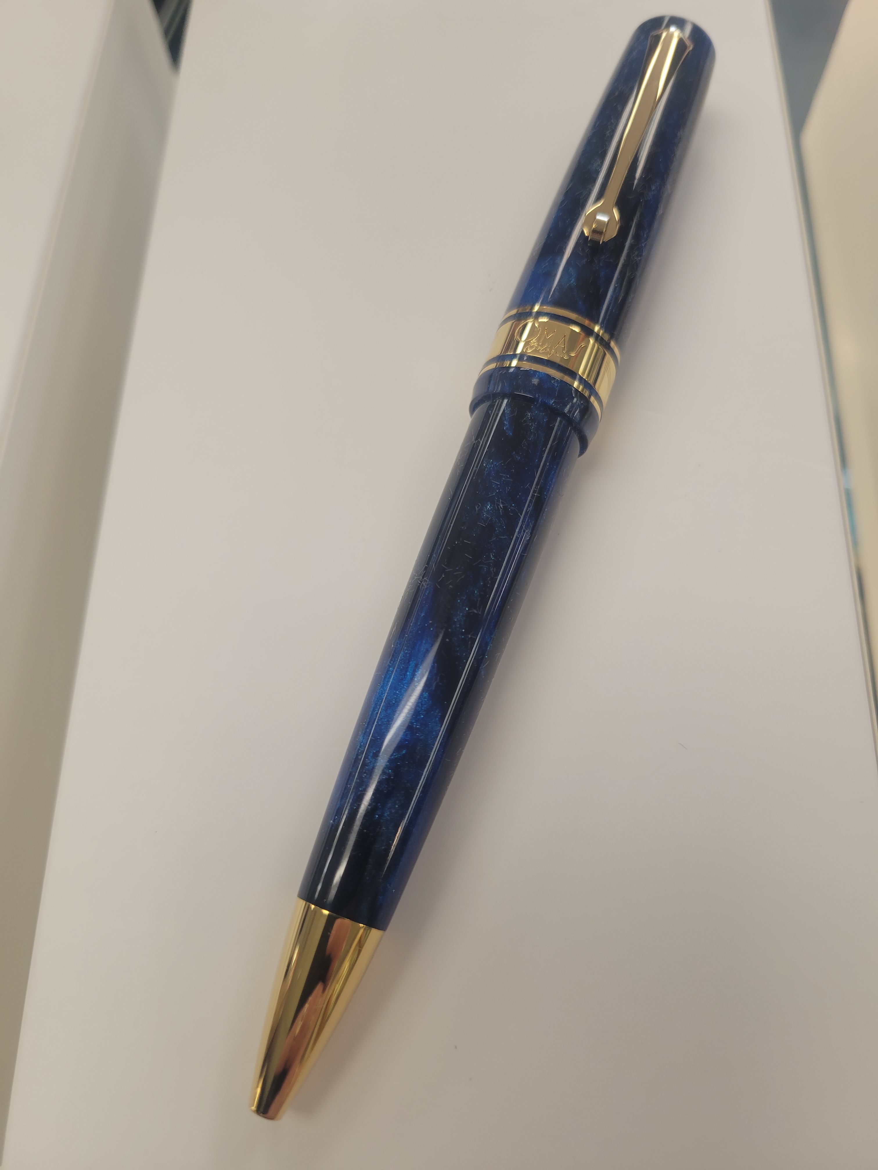 Omas Bologna Ballpoint Pen - Azzurro Diamante - Pen Boutique Ltd