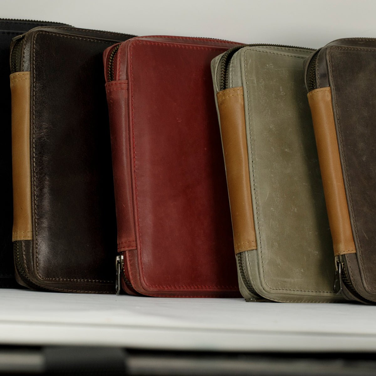 Yak Leather 12 Pen Zipped Case - Crazy Horse - Pen Boutique Ltd