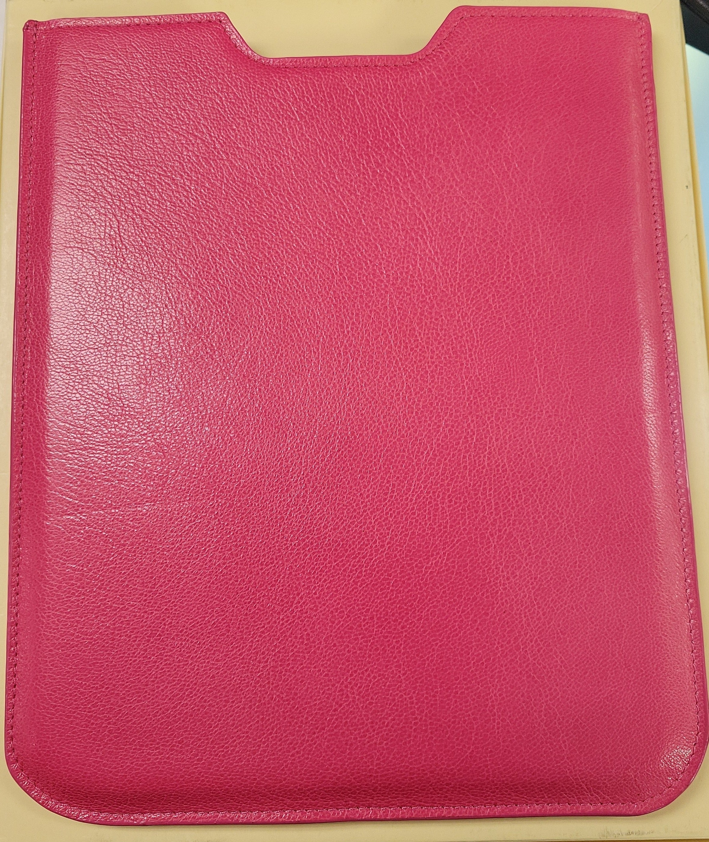 (Outlet) Graphic Image iPad Leather Sleeve - Pen Boutique Ltd