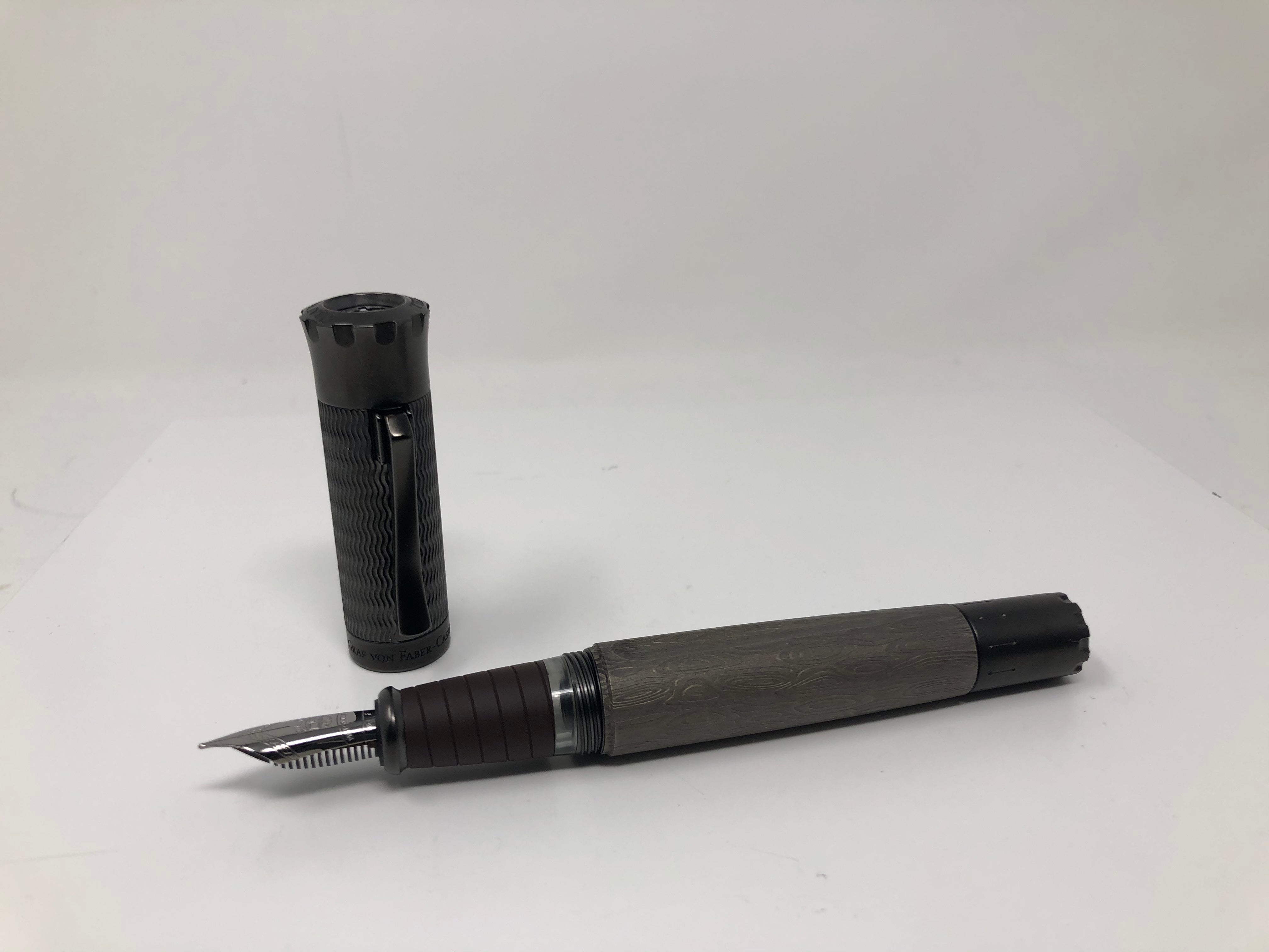 Graf von Faber - Castell Pen of the Year 2021 Fountain Pen - Knights - Pen Boutique Ltd