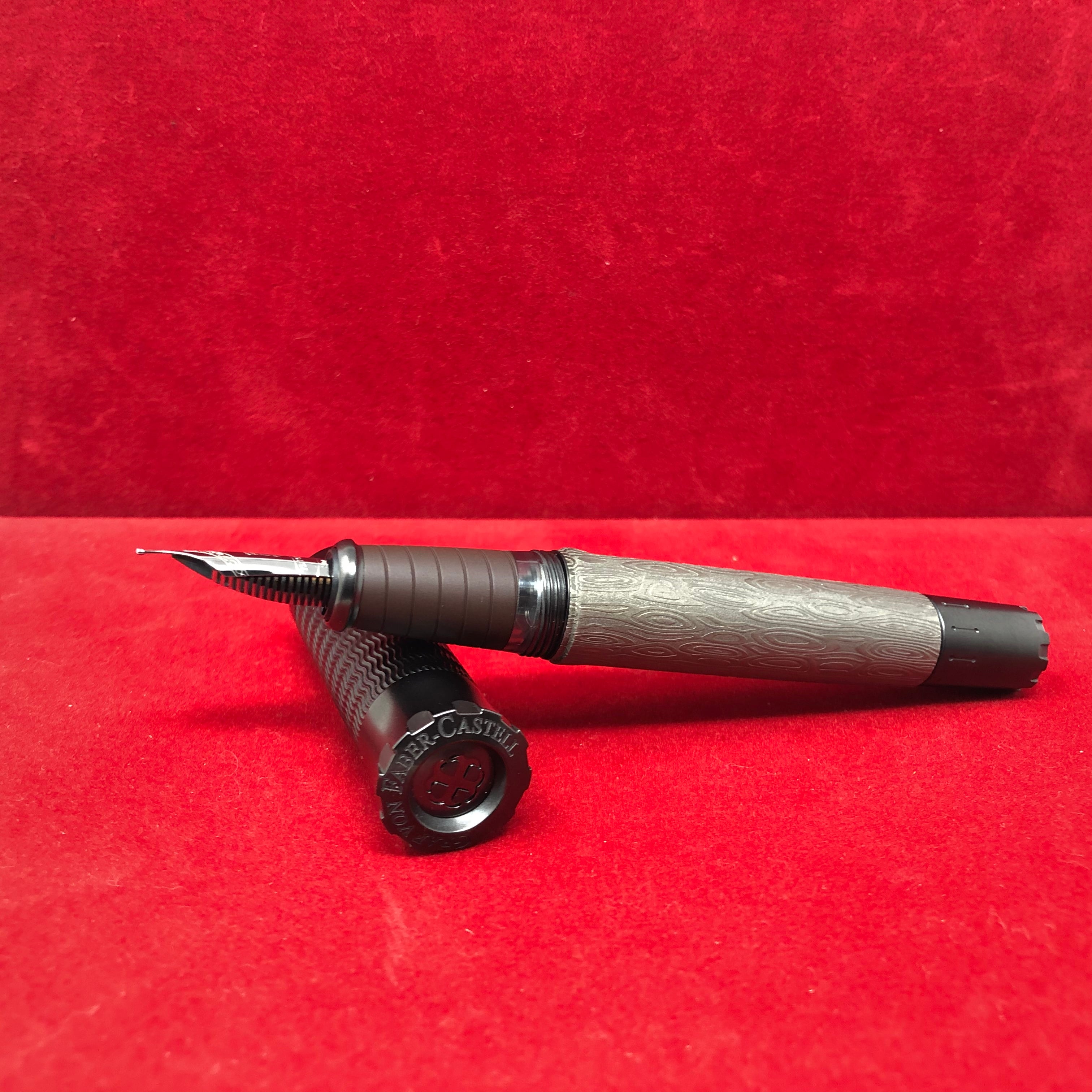 Graf von Faber - Castell Pen of the Year 2021 Fountain Pen - Knights - Pen Boutique Ltd