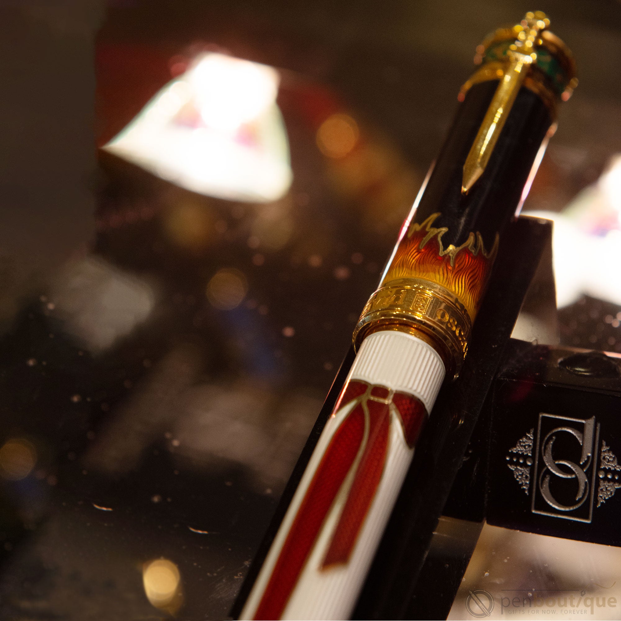 David Oscarson Sankta Lucia Fountain Pen - Translucent Black - Pen Boutique Ltd