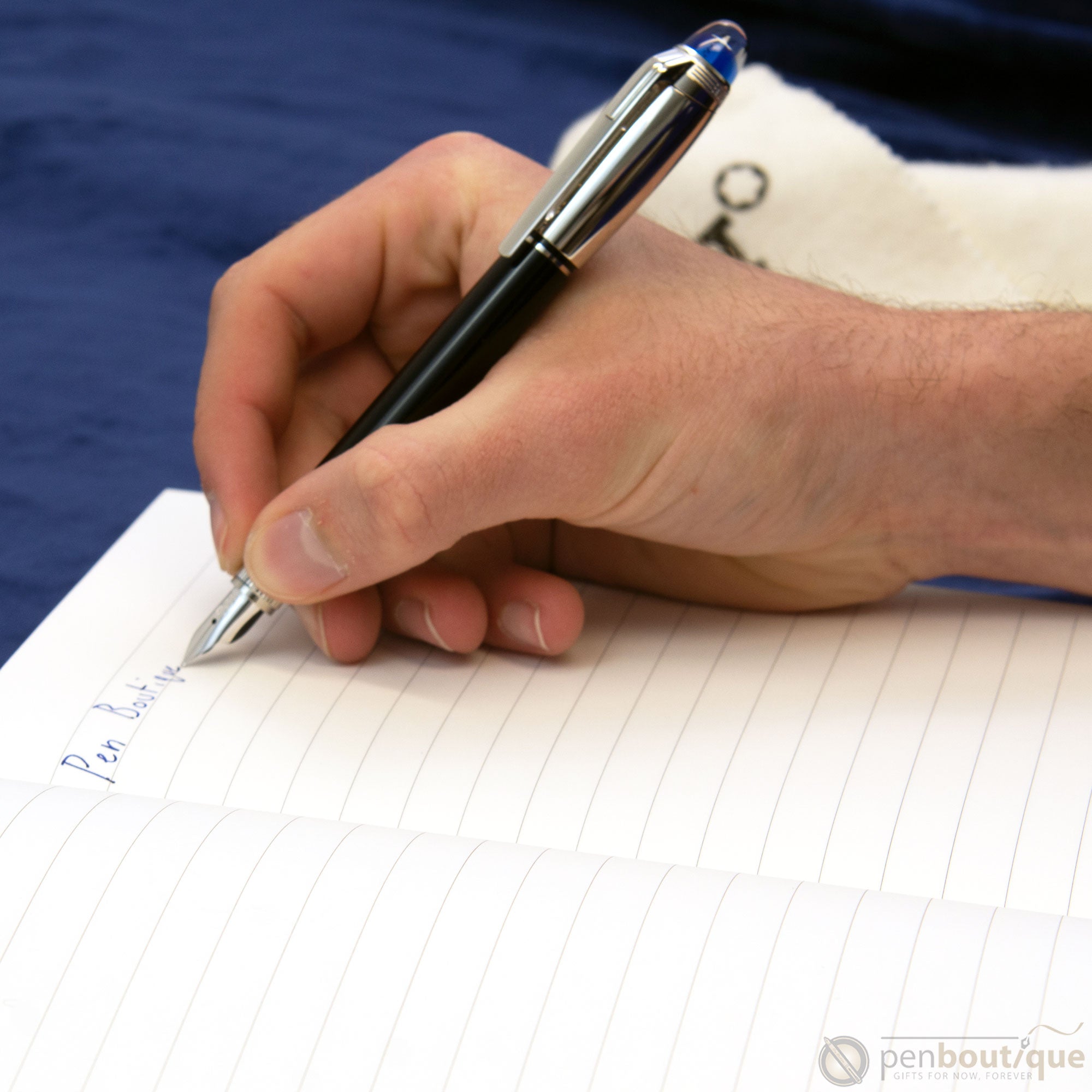 Montblanc StarWalker Doue Fountain Pen - Black - Pen Boutique Ltd