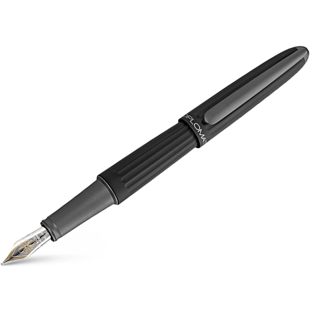 Diplomat Aero 14K Fountain Pen - Black - Pen Boutique Ltd