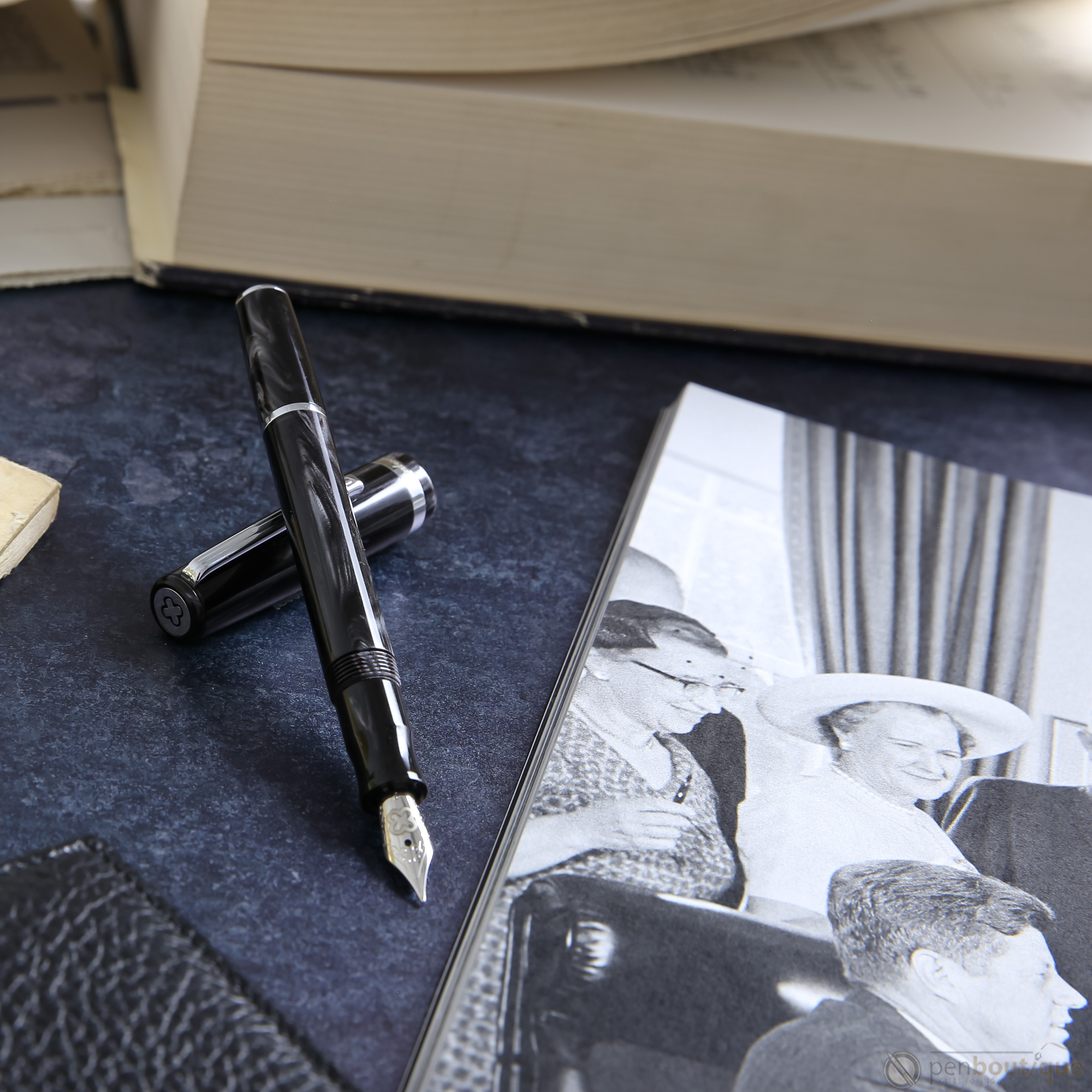 Esterbrook JR Fountain Pen - Tuxedo Black - Palladium Trim - Pocket-Pen Boutique Ltd