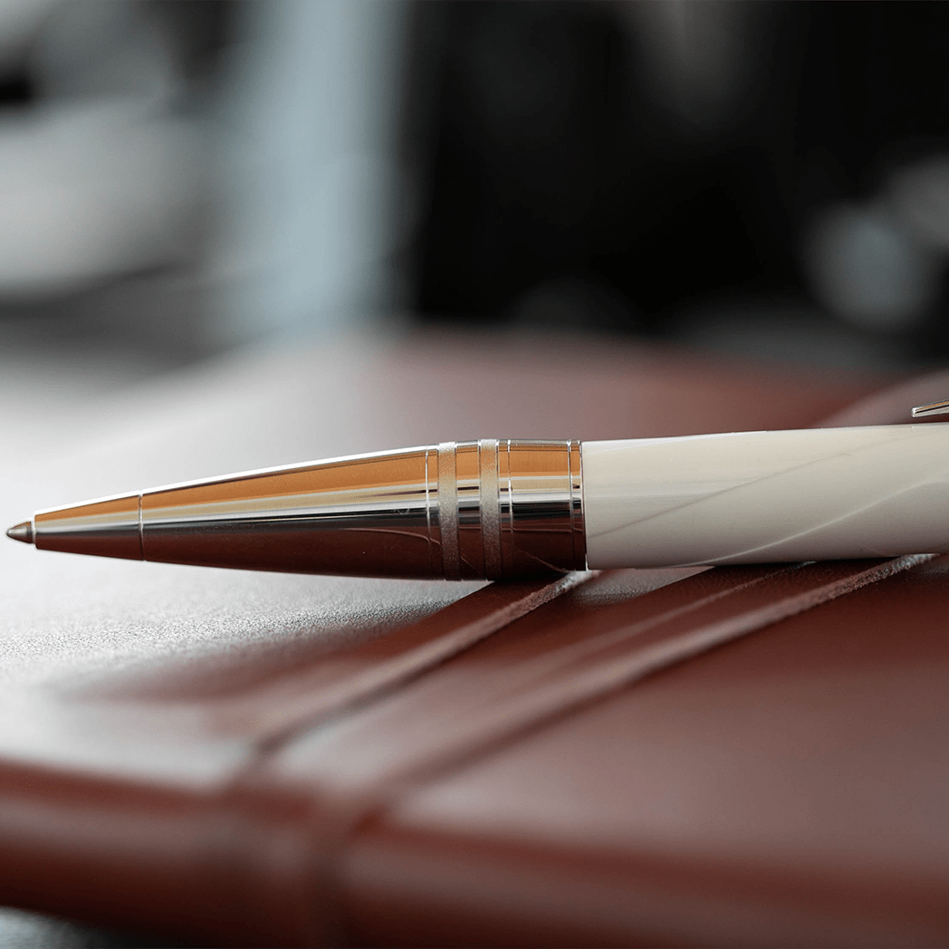Montblanc StarWalker Ceramics Doue White Ballpoint - Dynamic Ceramic Doue White - Pen Boutique Ltd
