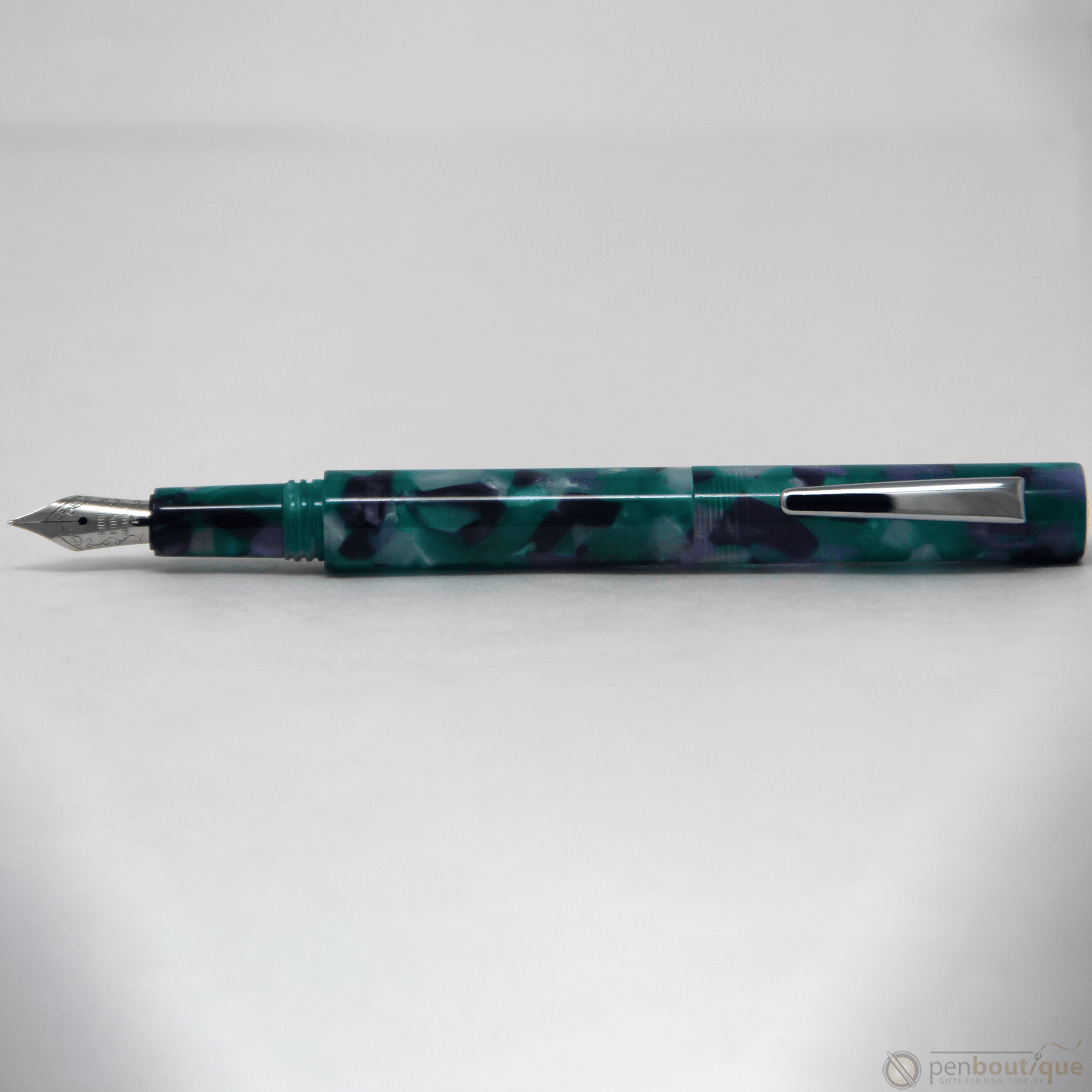 Monteverde MVP Fountain Pen - Green Abstracts - Pen Boutique Ltd