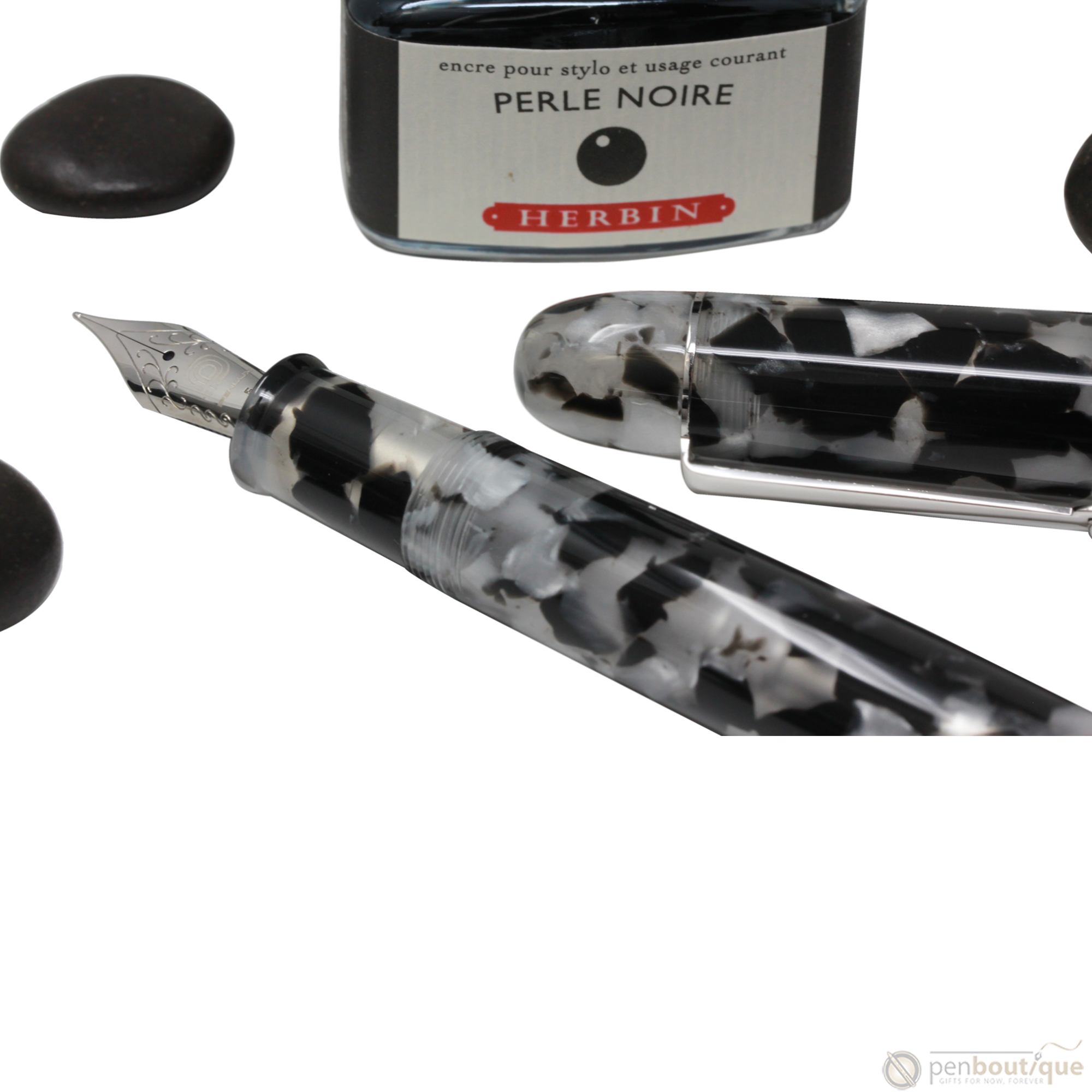 Penlux Masterpiece Grande Fountain Pen - Koi - Black & White-Pen Boutique Ltd