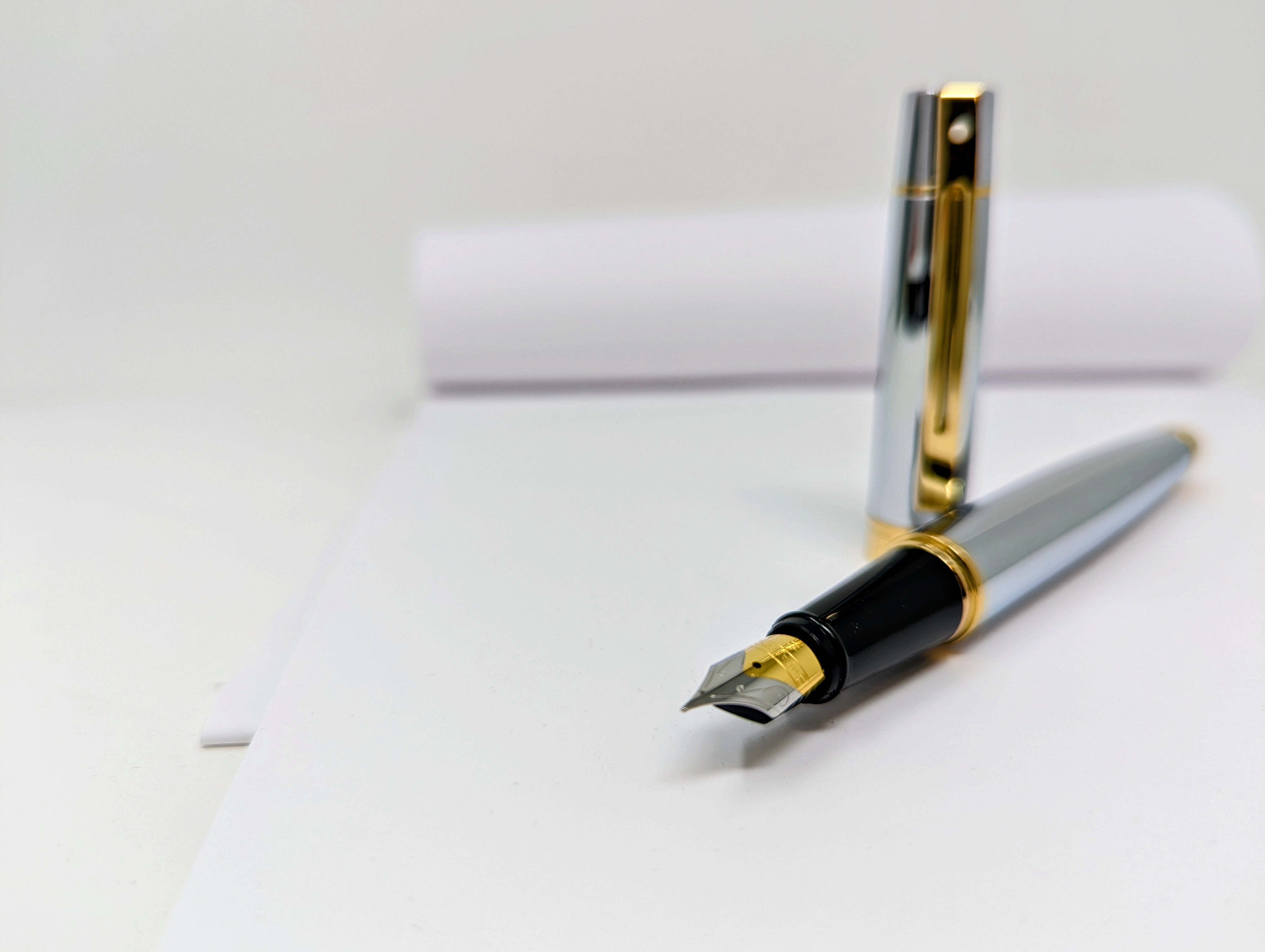 Sheaffer 300 Fountain Pen - Gold Plated Trim - Chrome - Stainless Steel-Pen Boutique Ltd